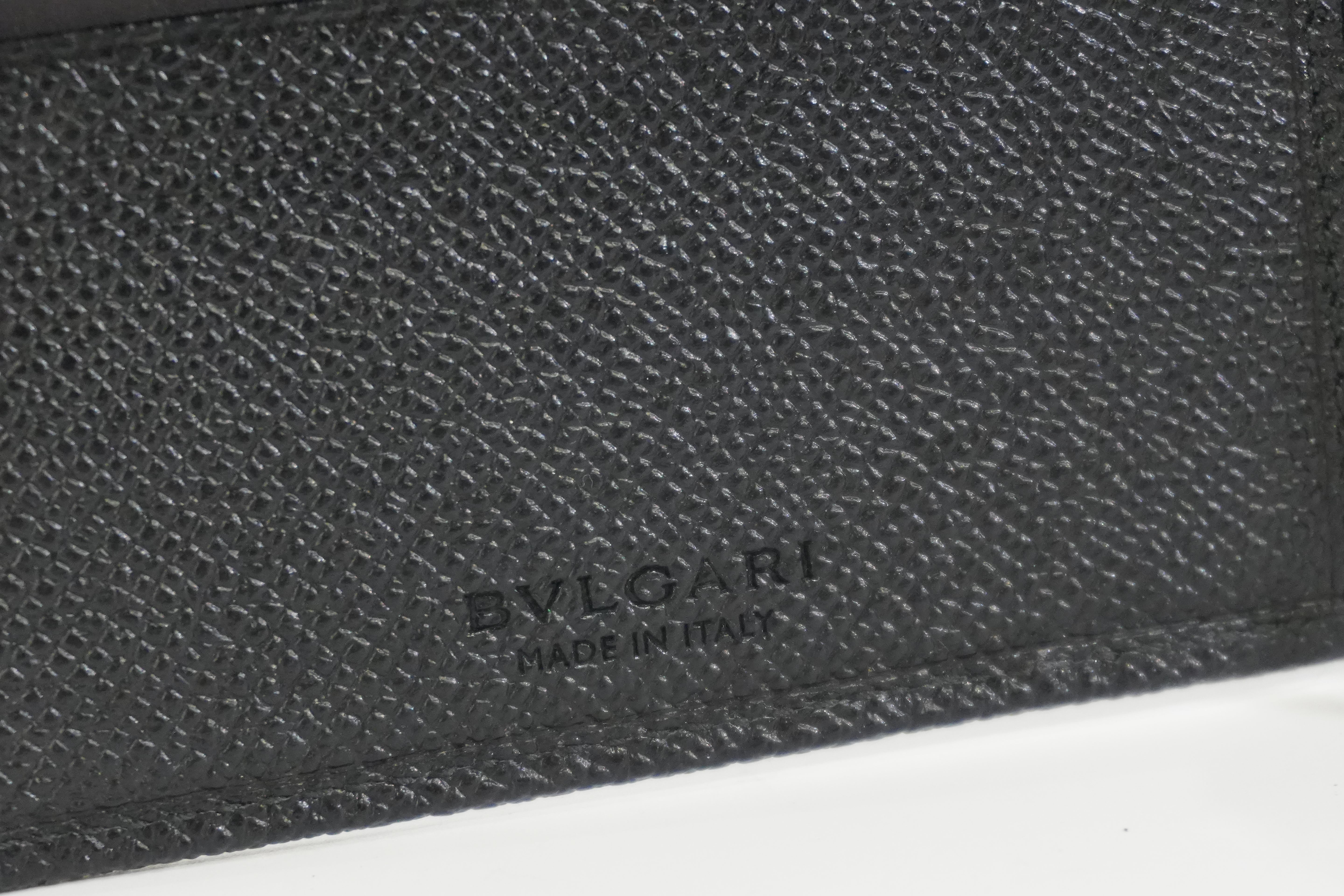 Pre-owned Bulgari Bifold Wallet Black