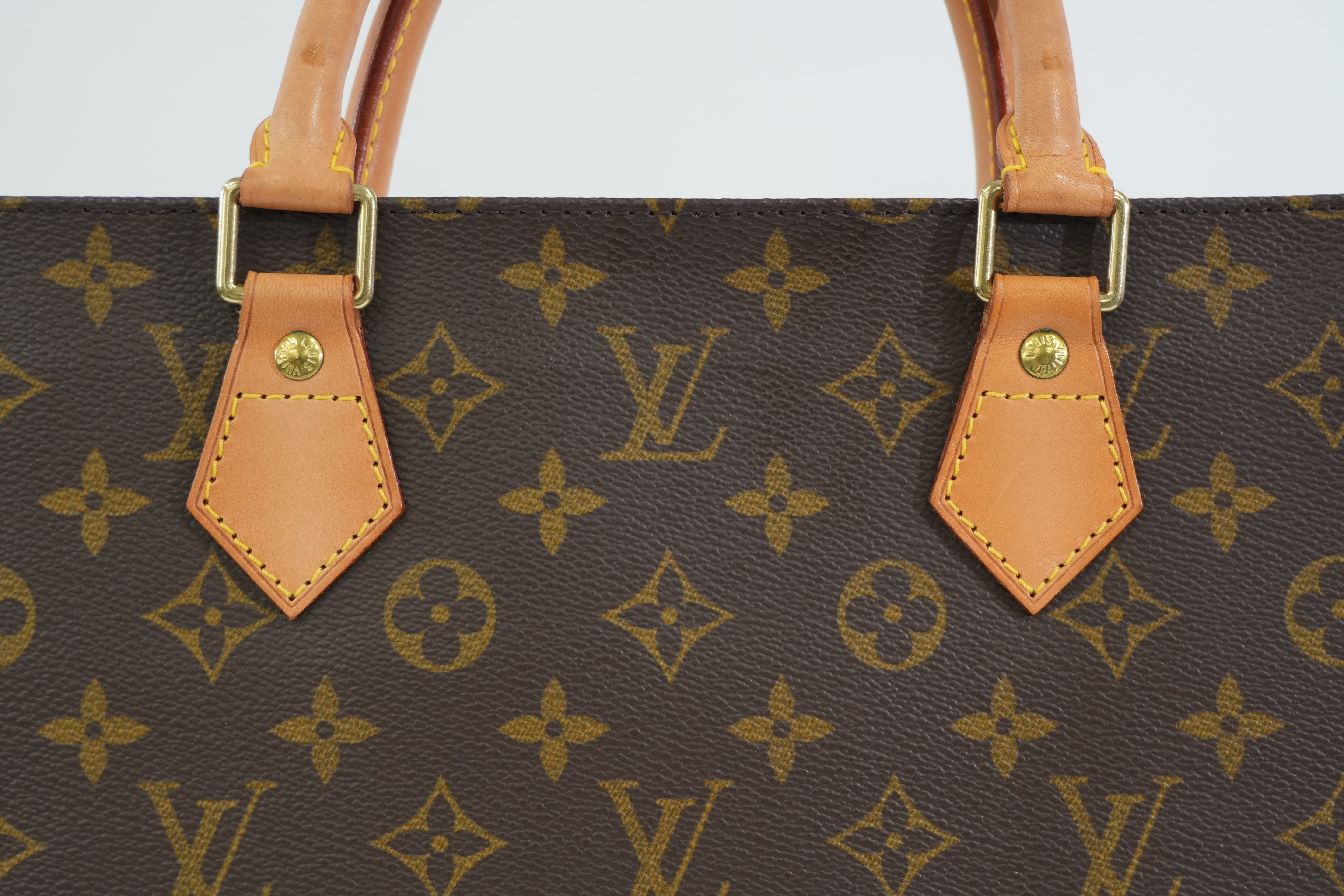 Pre-owned Louis Vuitton Monogram Sac Plat Handbag