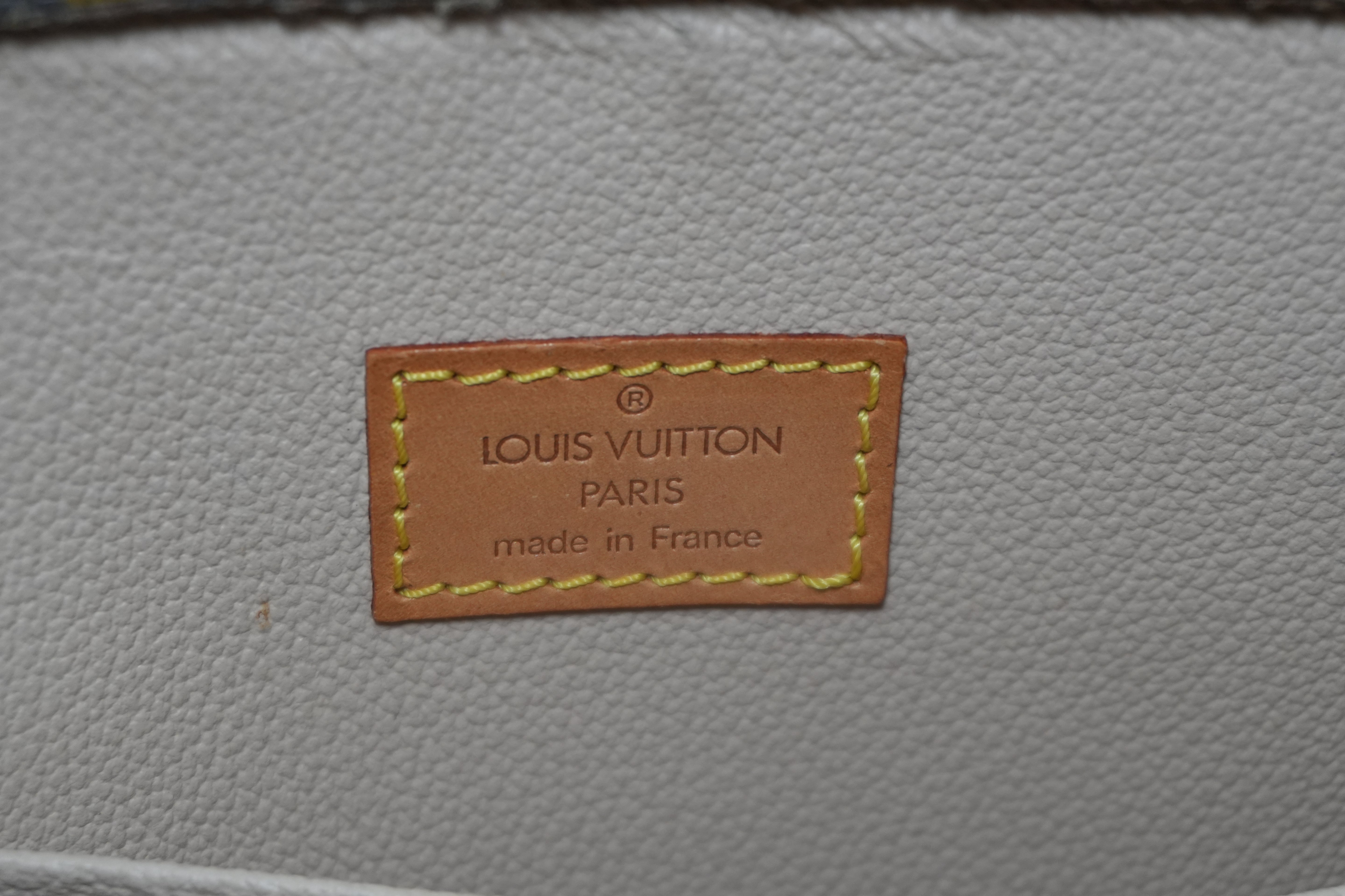 Pre-owned Louis Vuitton Monogram Sac Plat Handbag