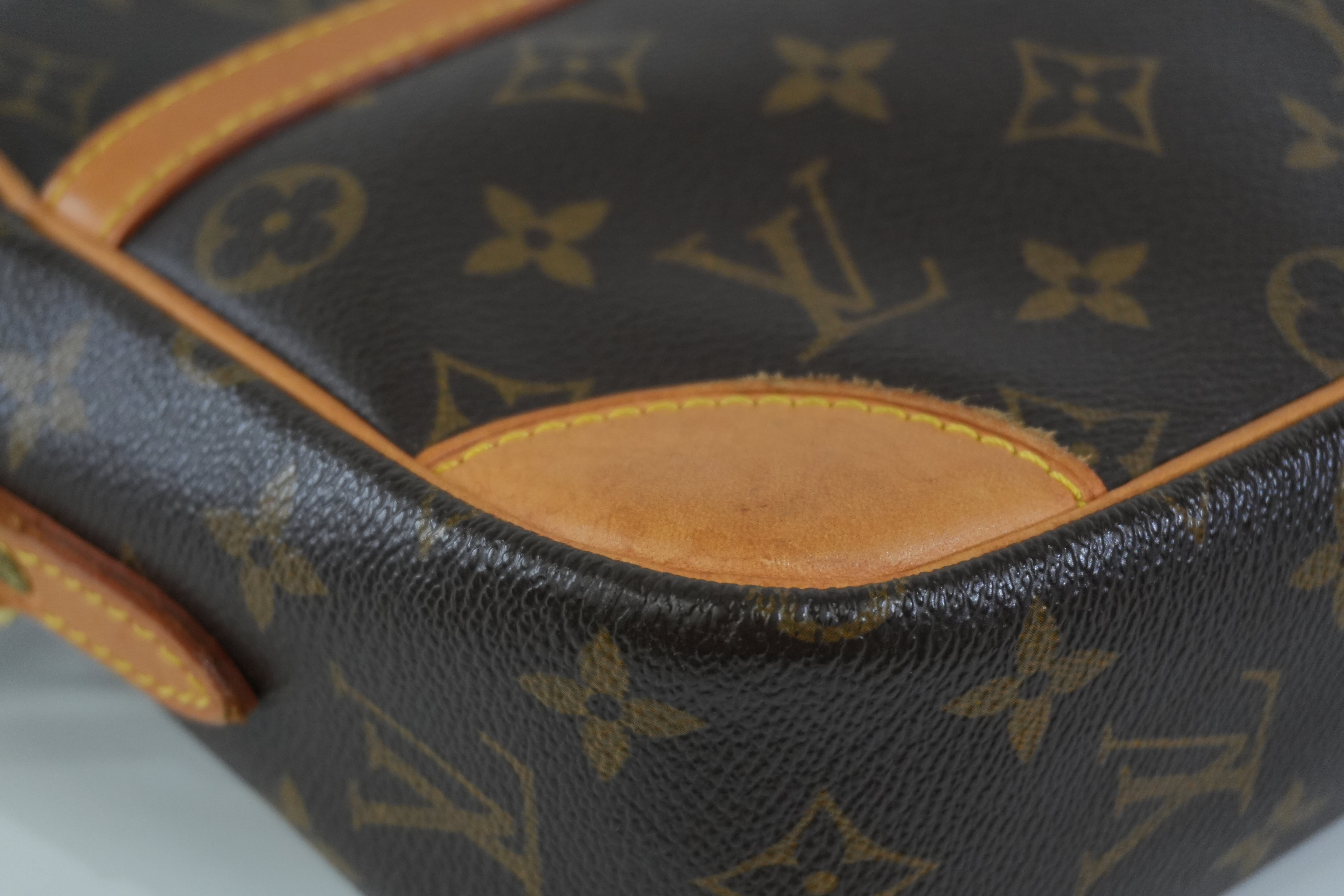 Pre-owned Louis Vuitton Monogram Trocadero Shoulder Bag