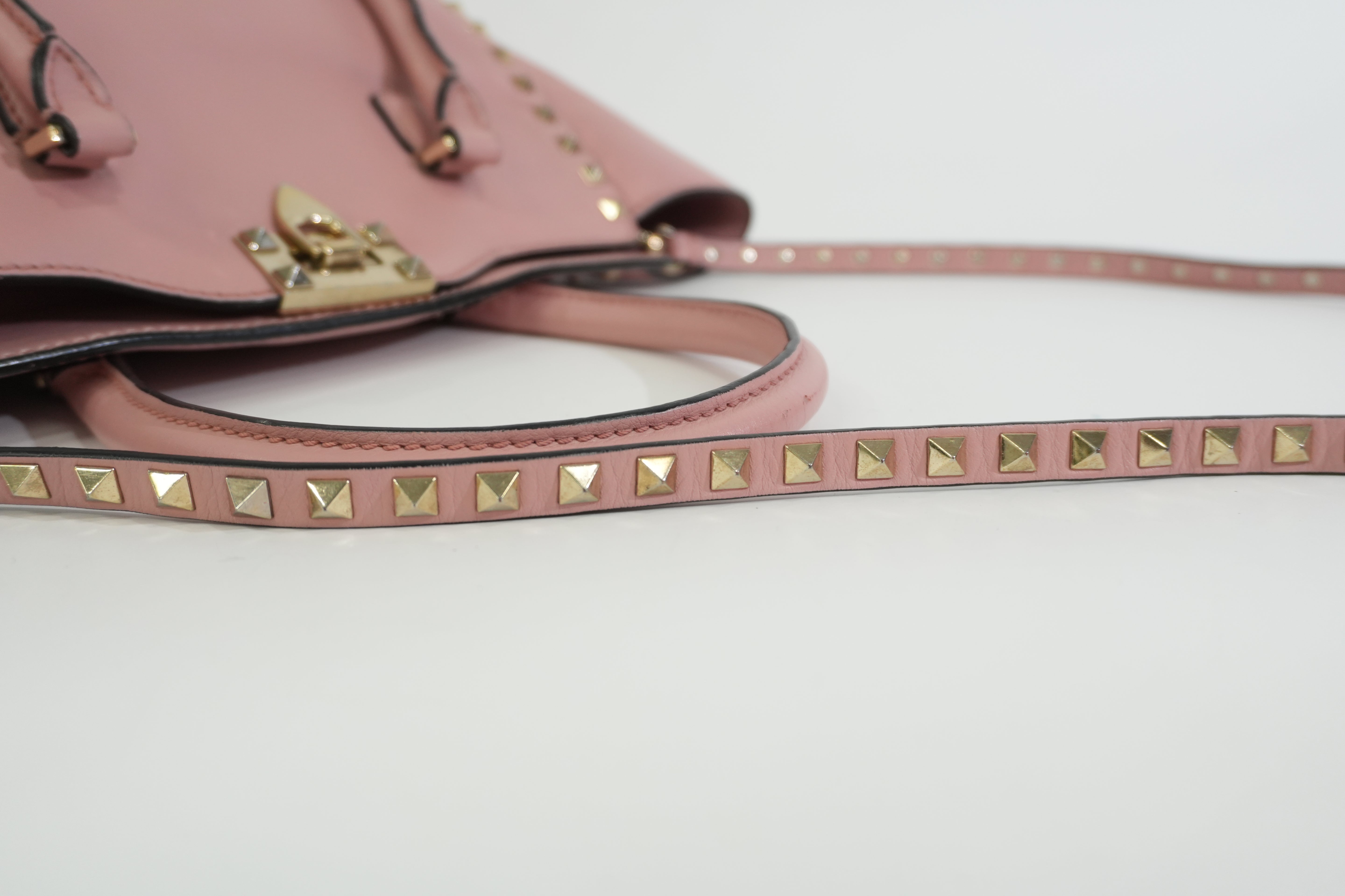 Pre-owned Valentino Two Way Studded Shoulder Bag Pink