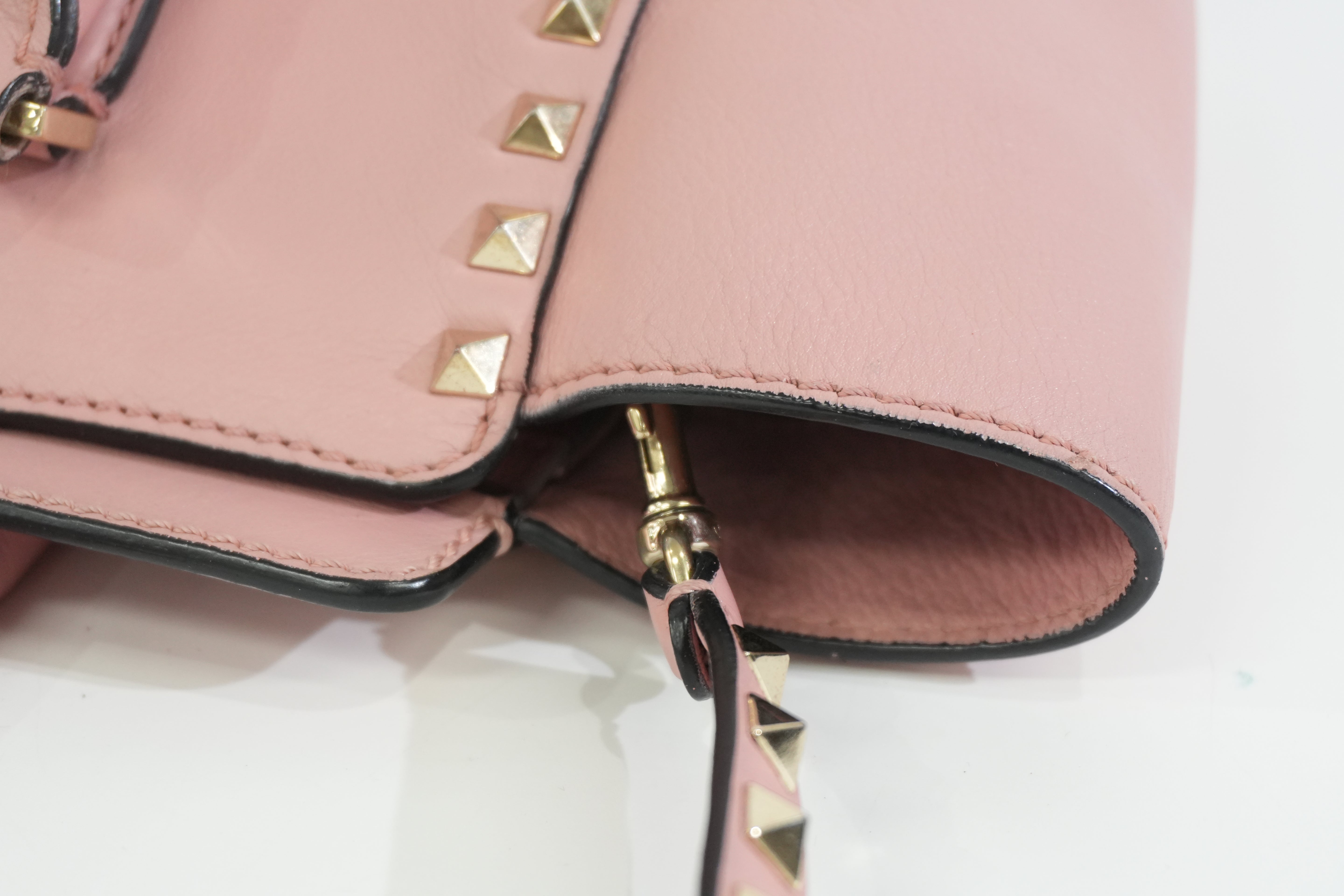 Pre-owned Valentino Two Way Studded Shoulder Bag Pink