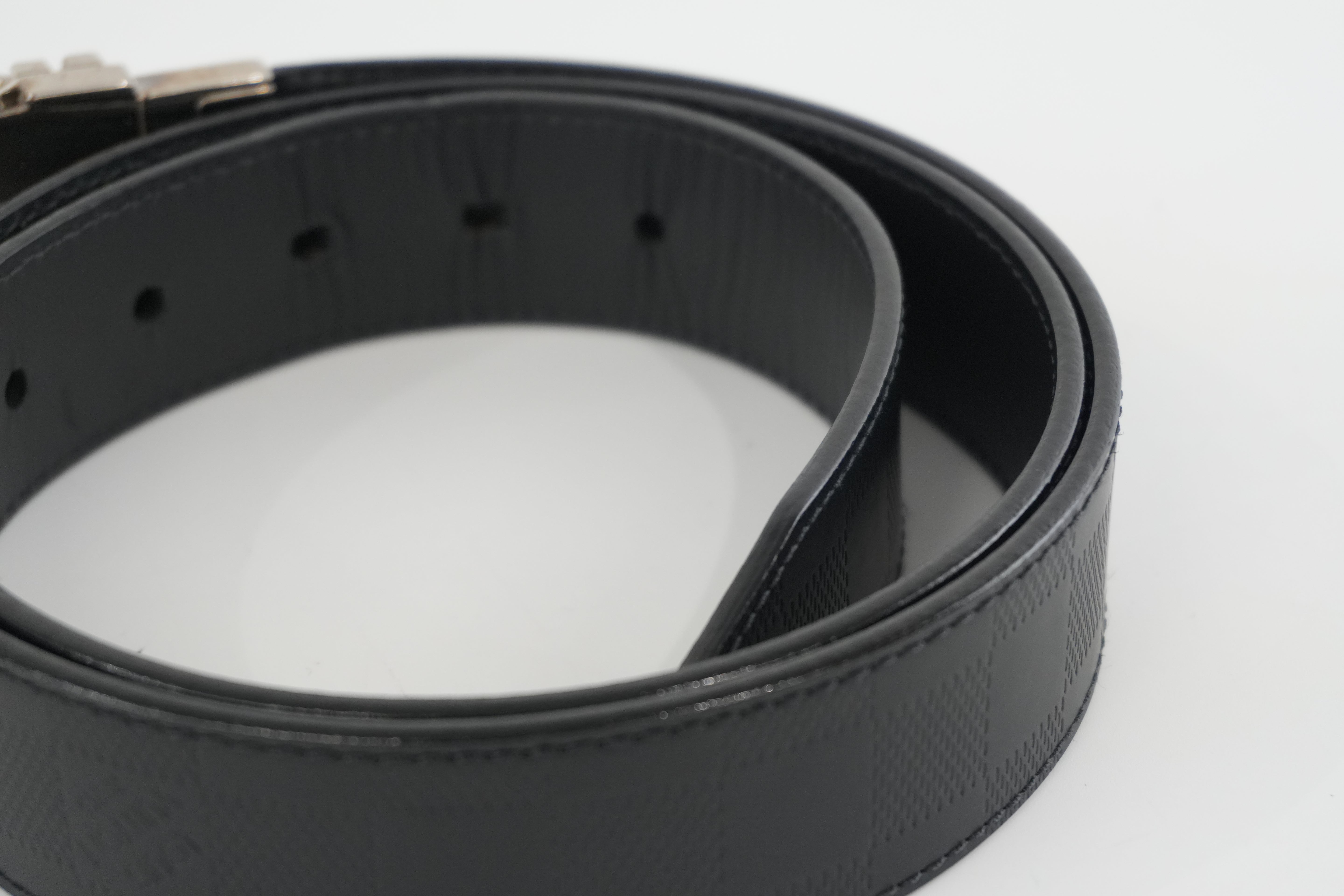Louis Vuitton Belt Size 95 Black Used