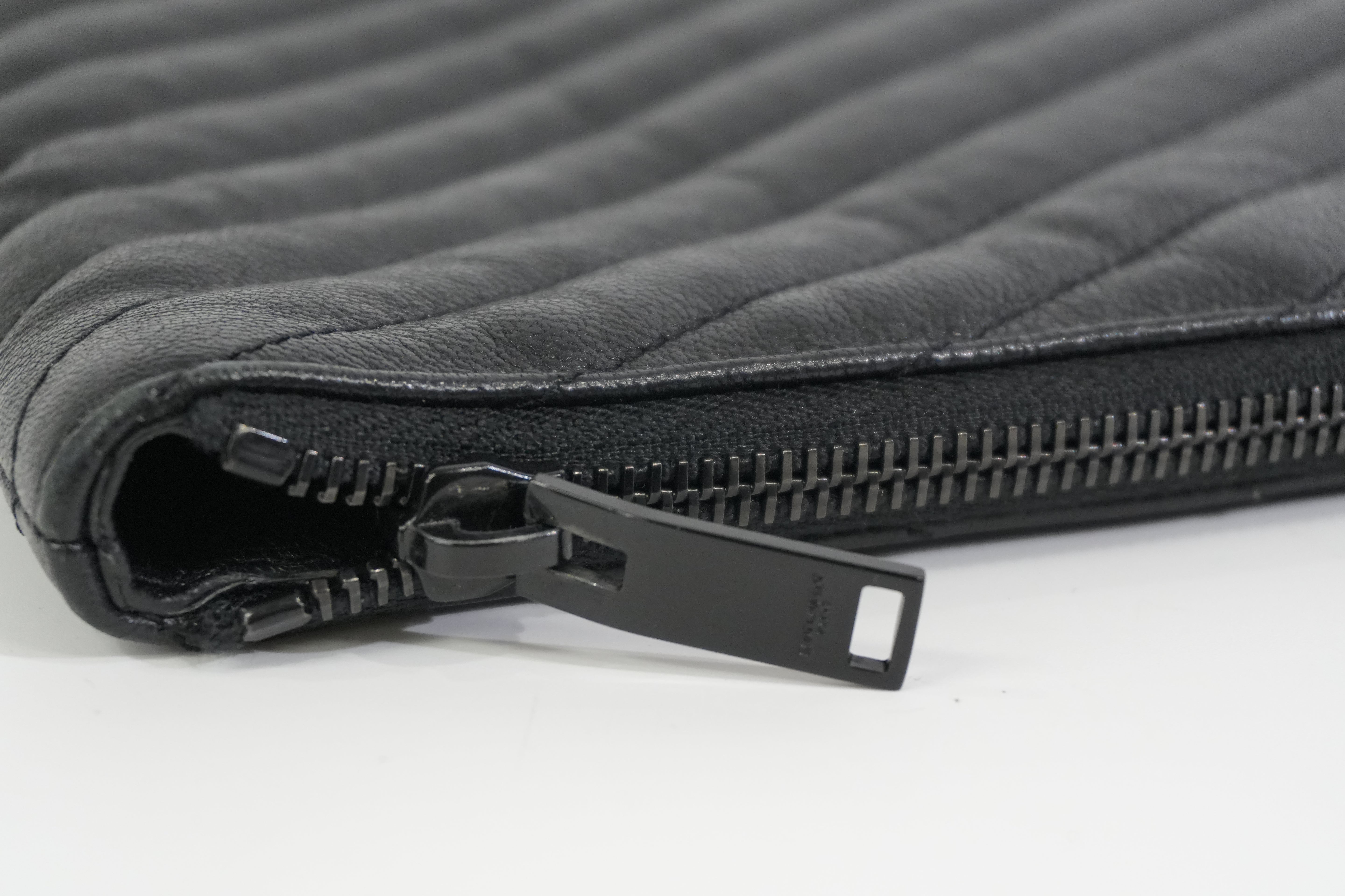 Pre-owned Saint Laurent Clutch Bag Black