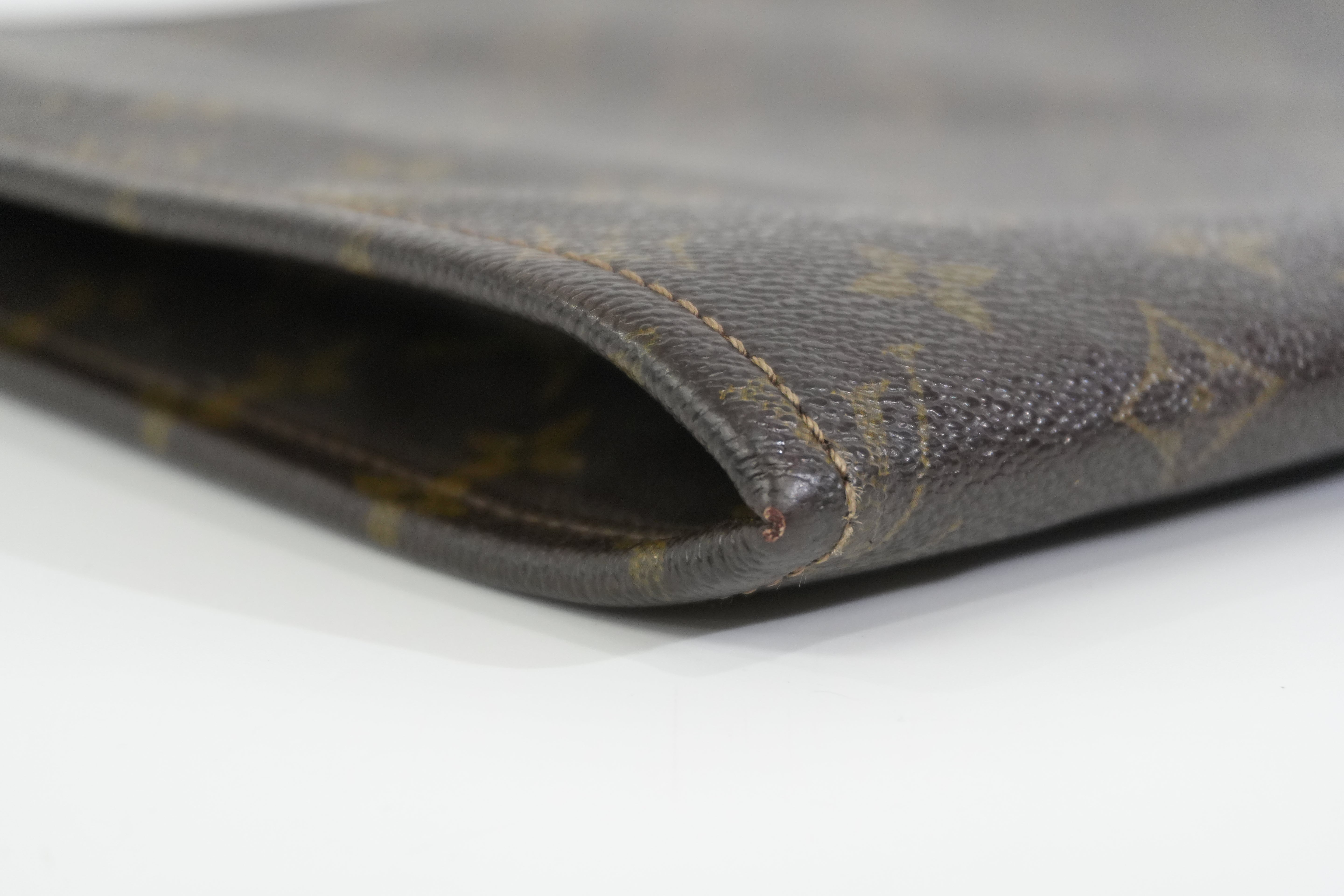 Pre-owned Louis Vuitton Monogram Pochette Document Clutch Bag