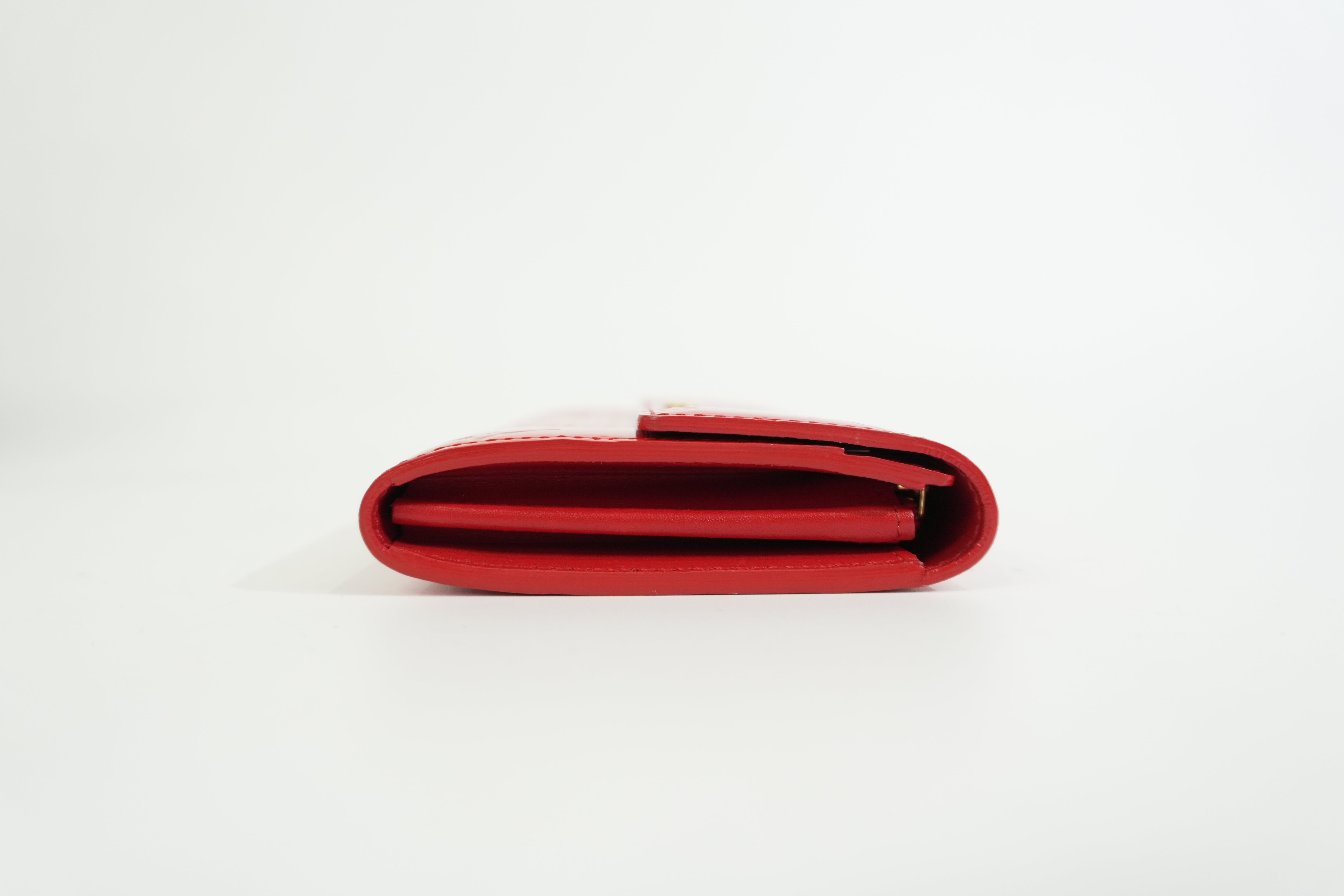 Pre-owned Louis Vuitton Vernis Sarah Wallet Red