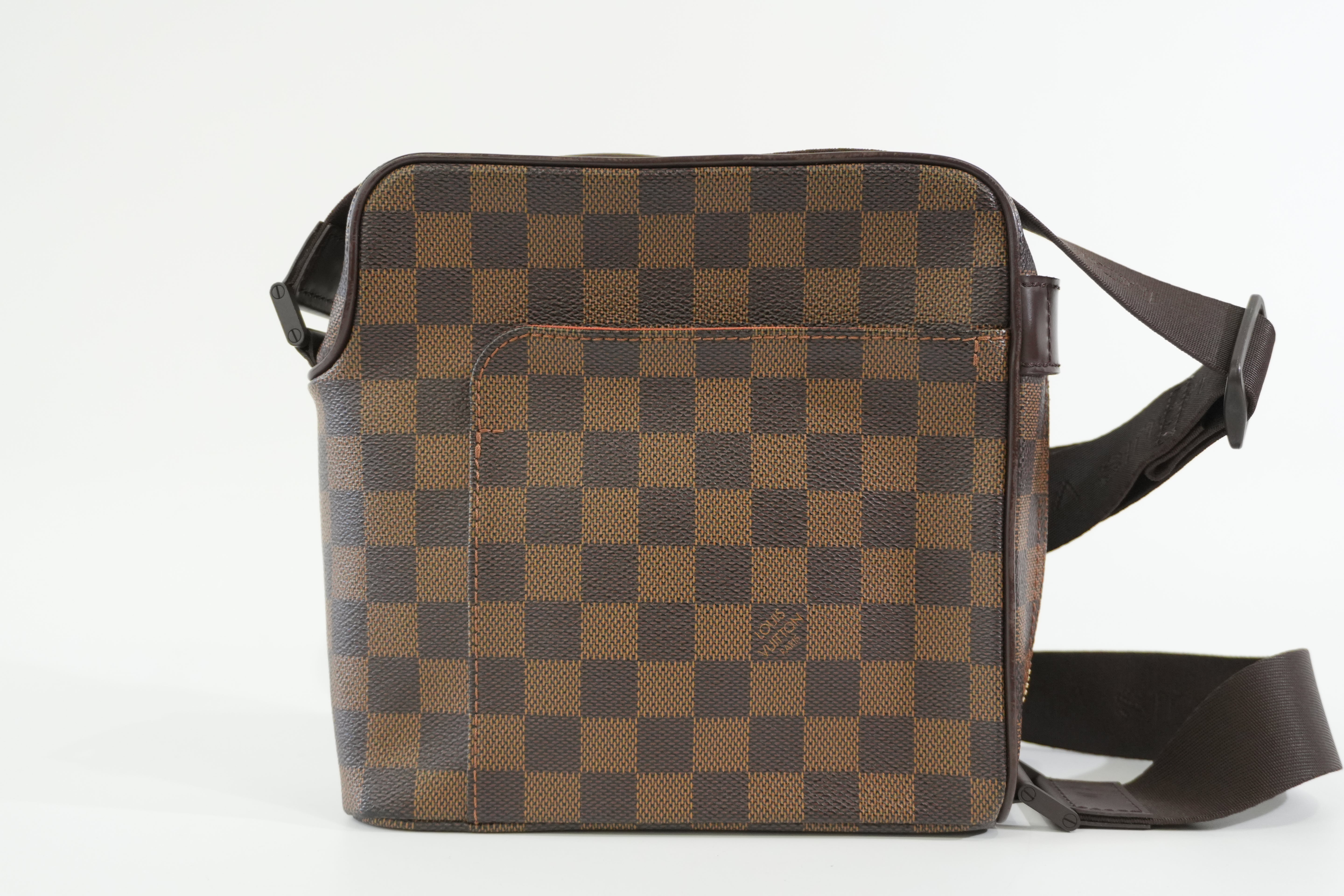 Pre-owned Louis Vuitton Damier Ebene Olav PM Crossbody Bag