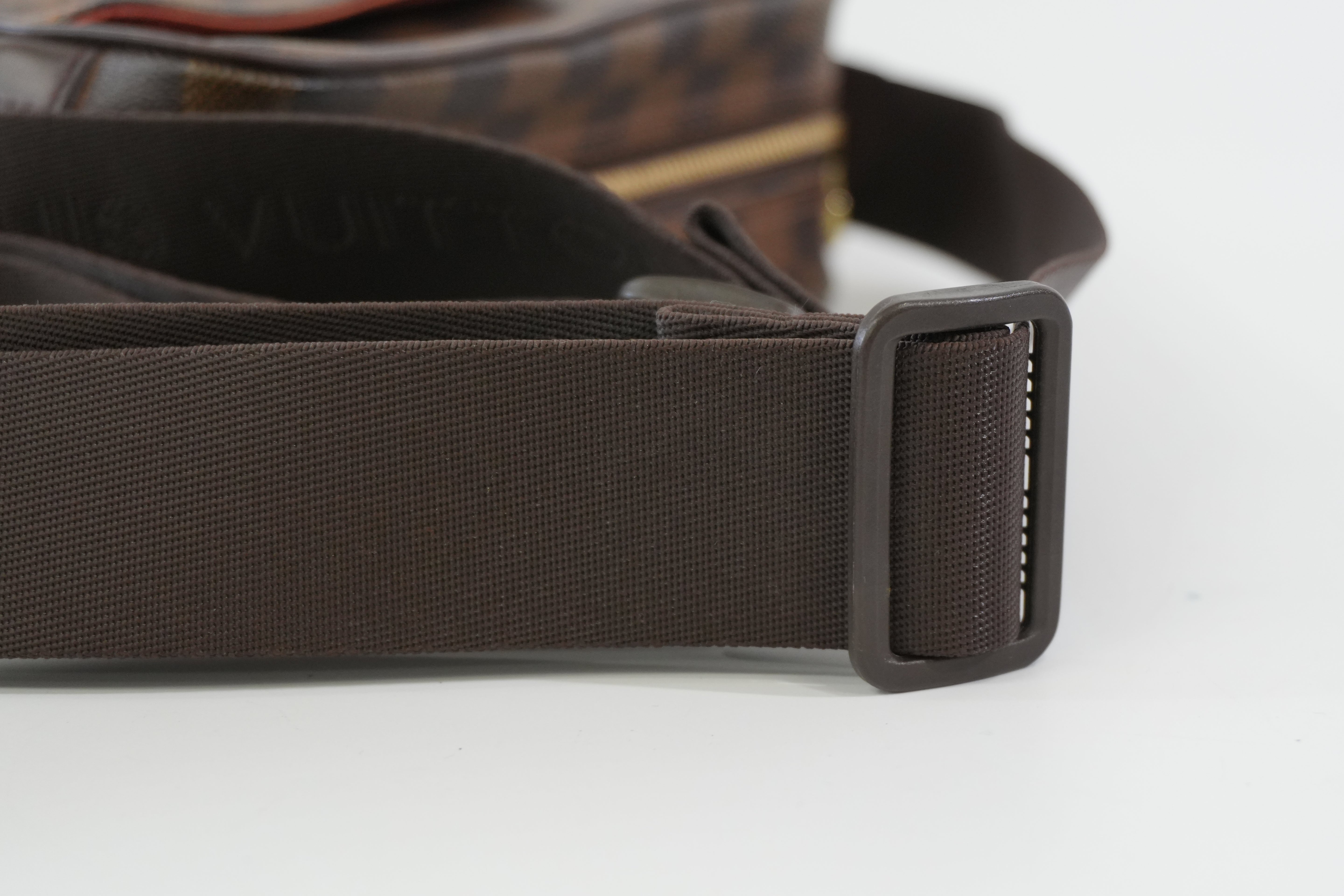 Pre-owned Louis Vuitton Damier Ebene Olav PM Crossbody Bag