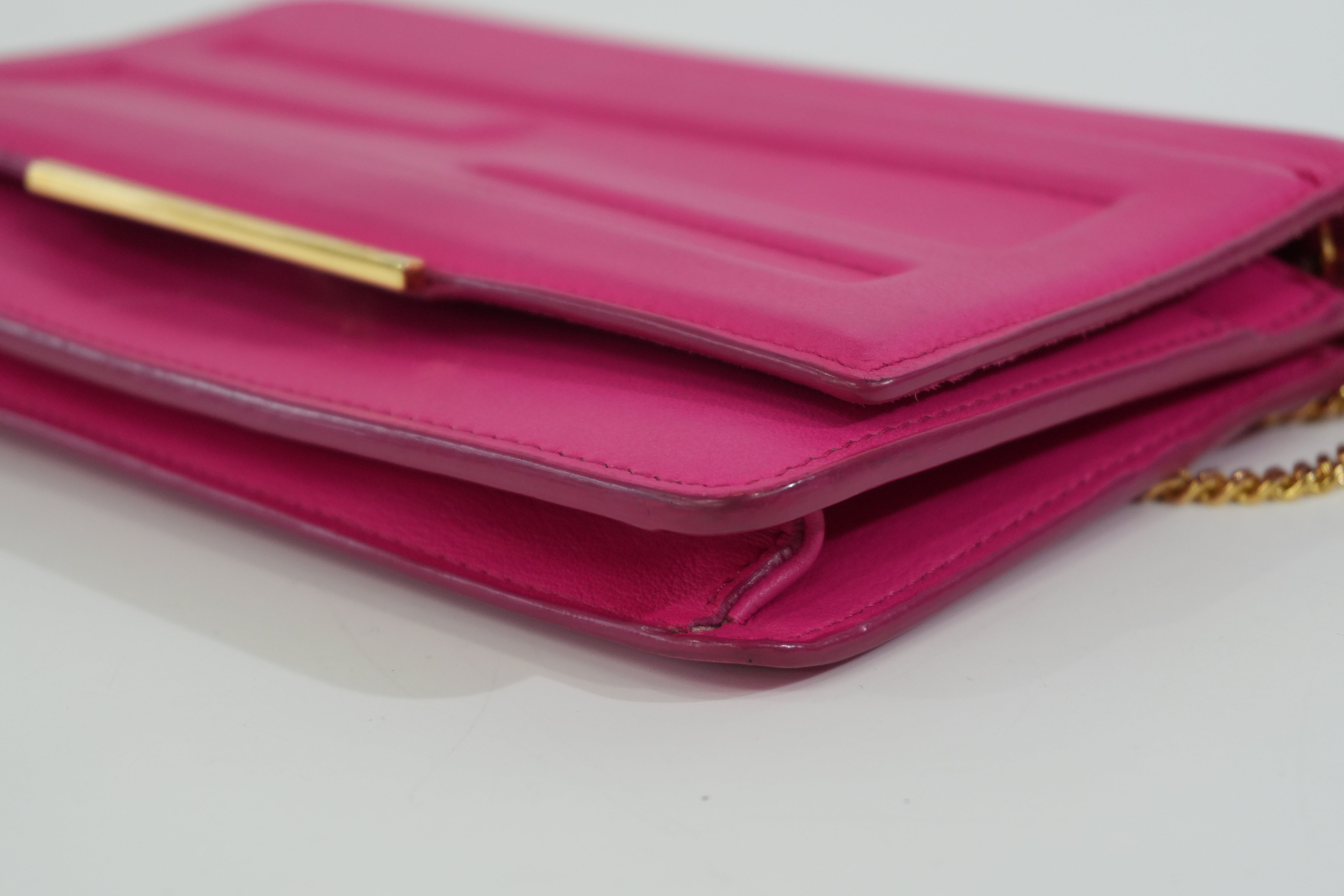 Pre-owned Fendi Wallet on Chain Pink