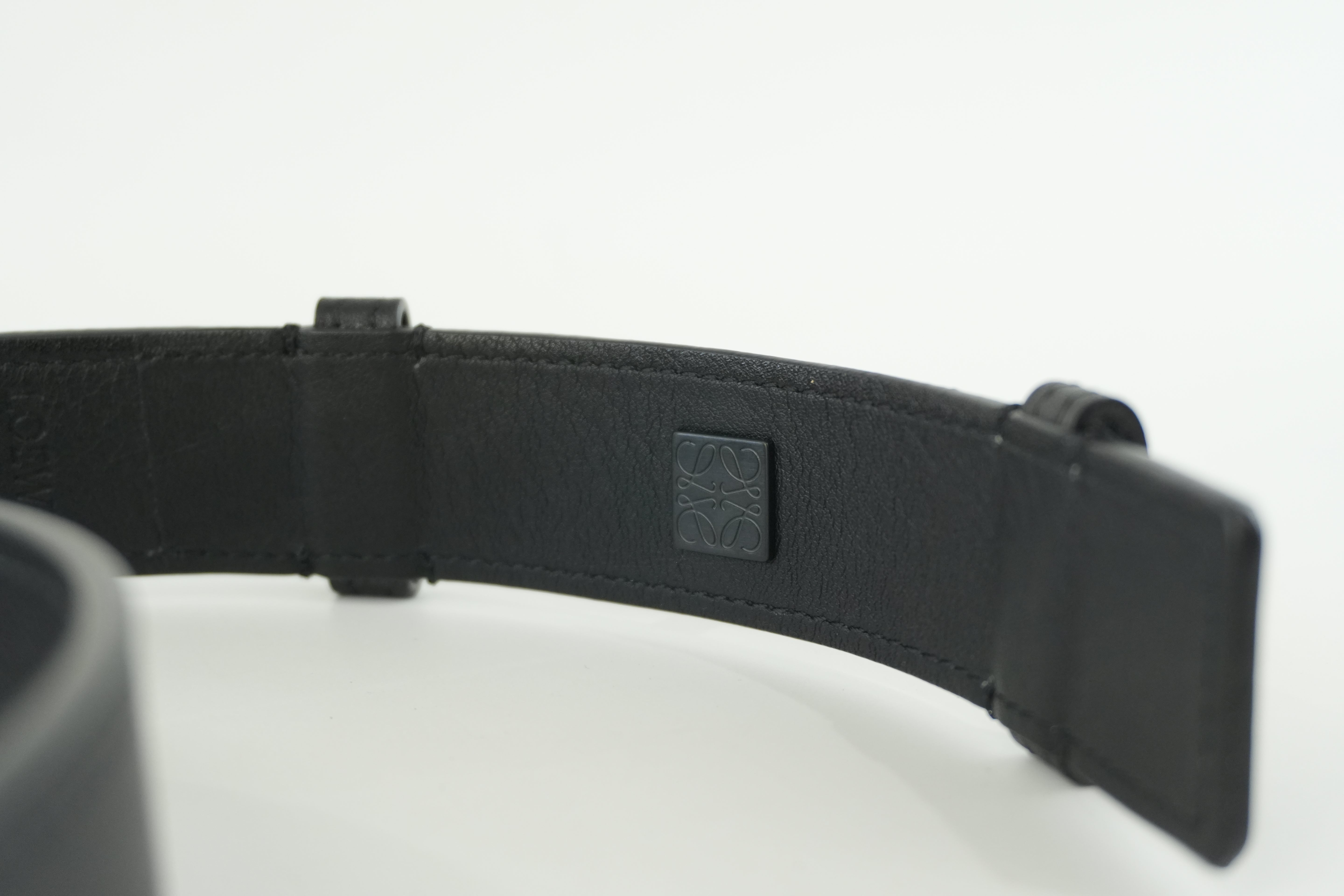 Loewe Belt Size 75 Leather Black Used