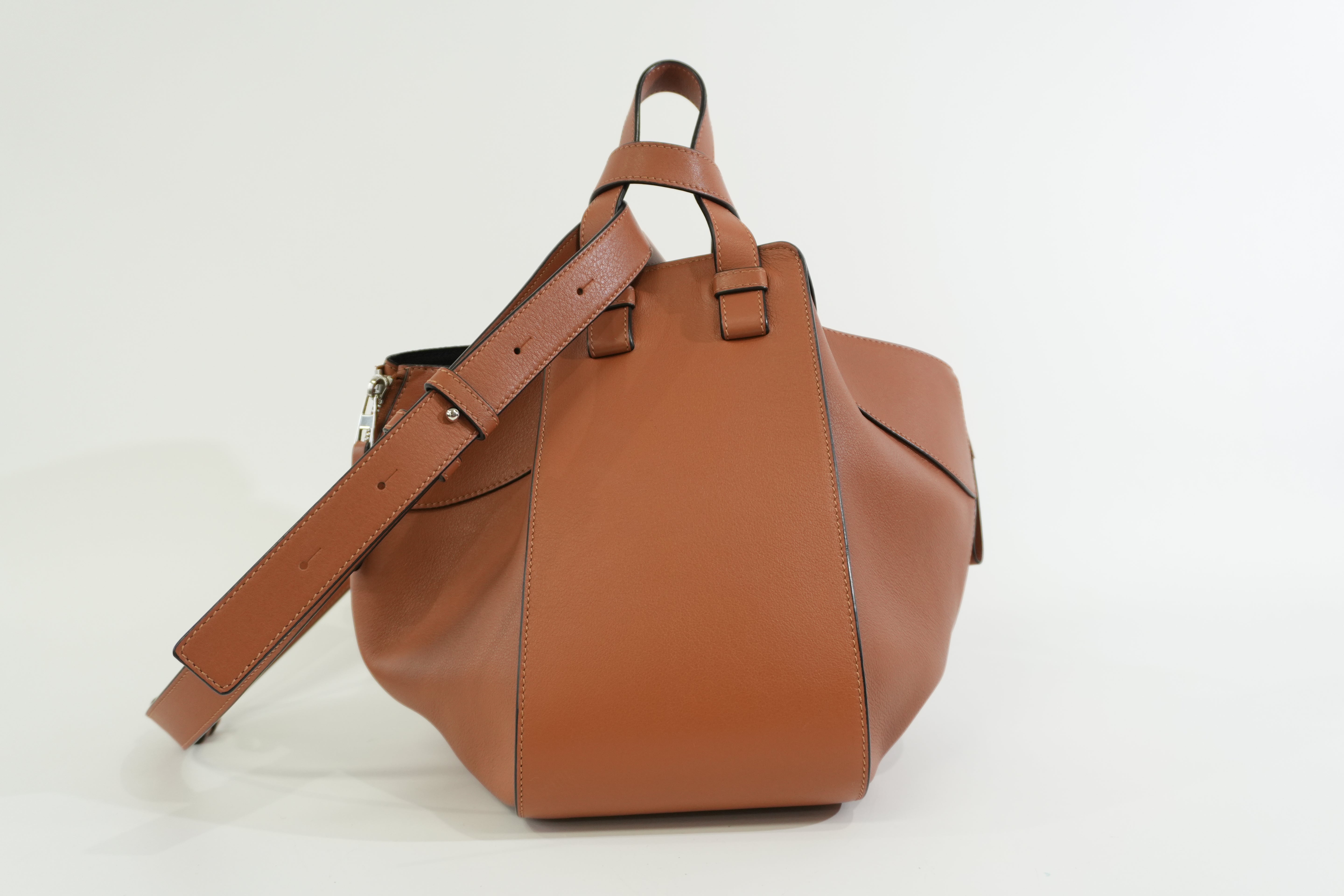 Pre-owned Loewe Hammock Shoulder Bag Brown