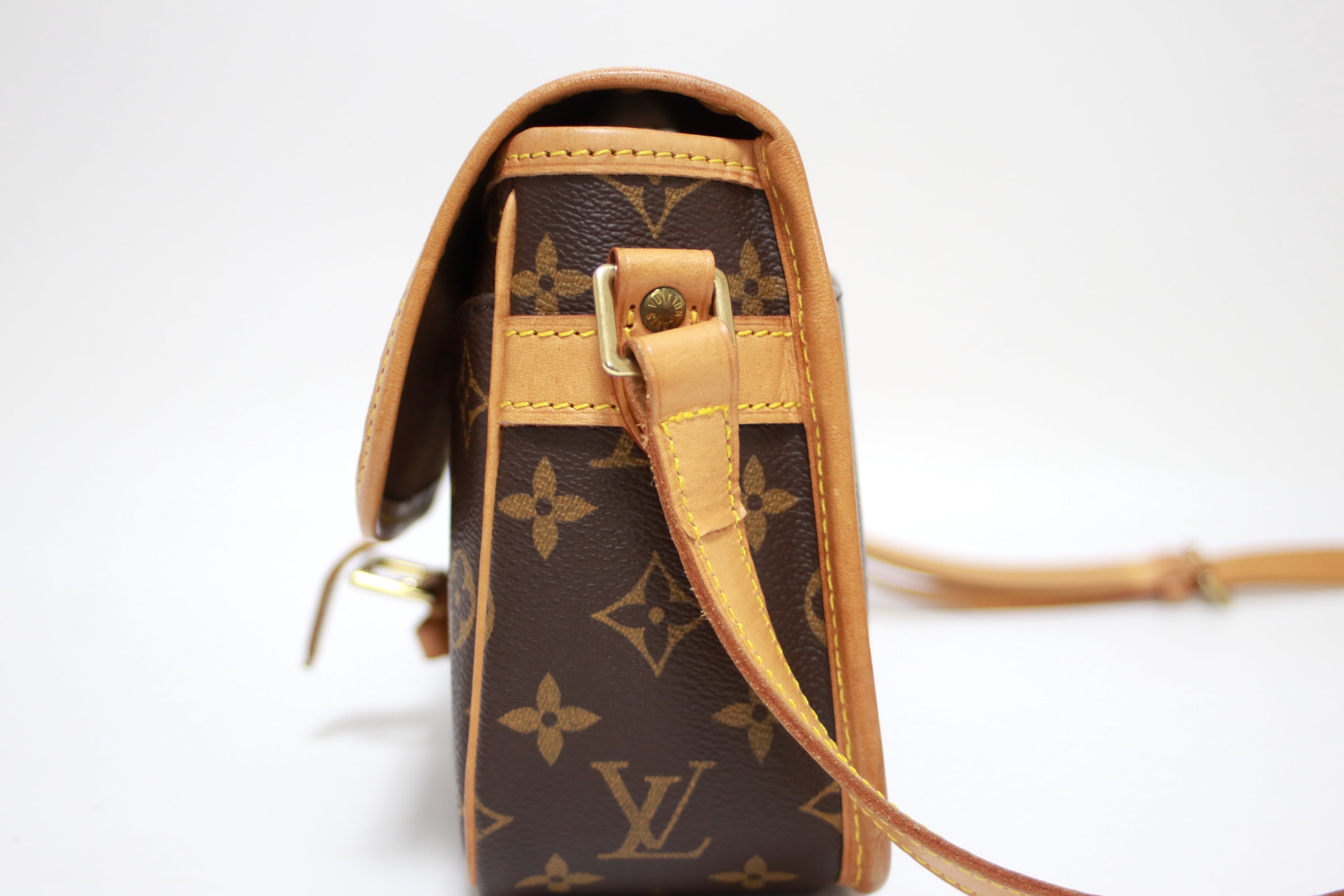 Borsa a tracolla Louis Vuitton Sologne usata