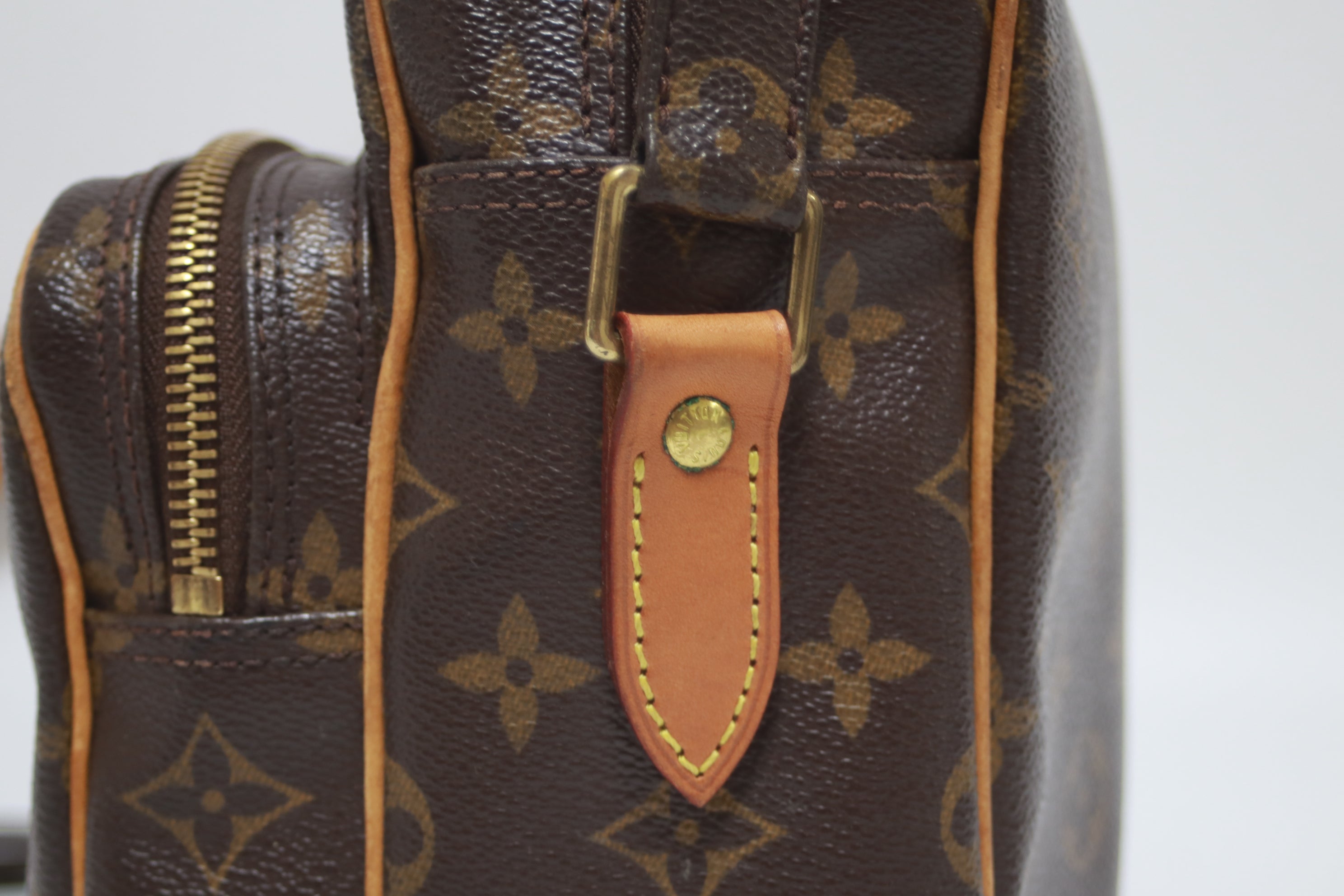 Borsa a tracolla Louis Vuitton Nil usata