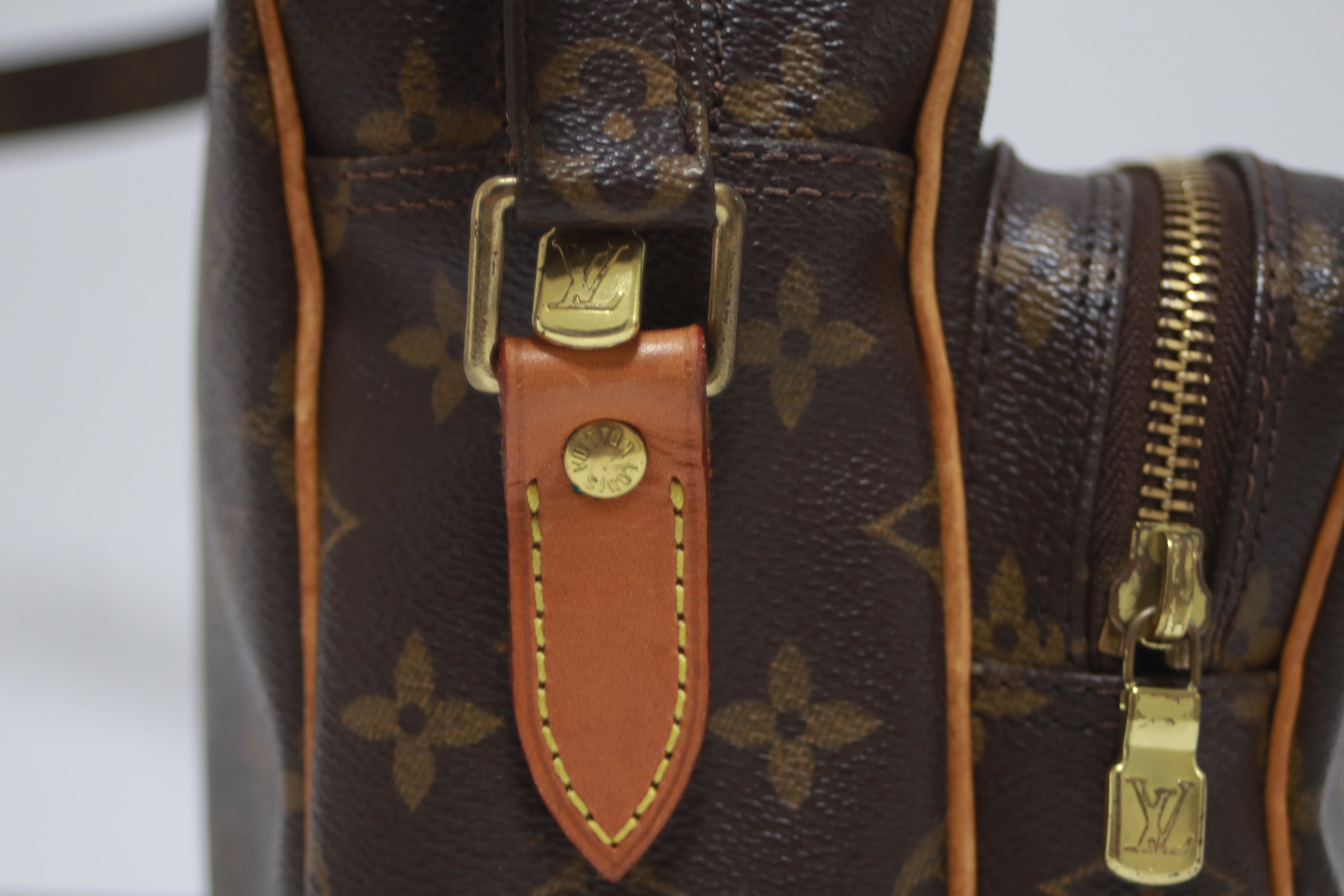 Borsa a tracolla Louis Vuitton Nil usata
