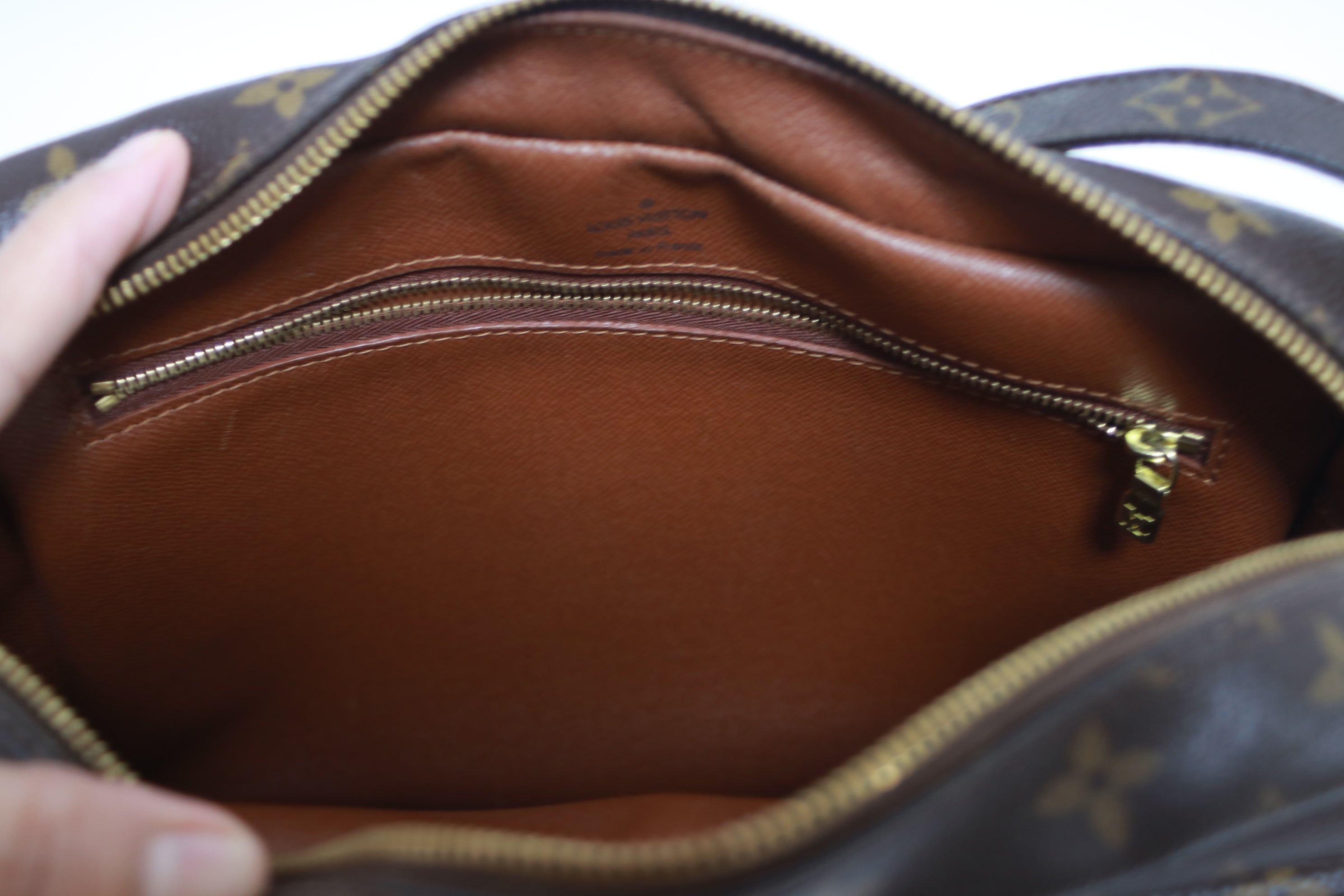 Borsa a tracolla Louis Vuitton Nil usata