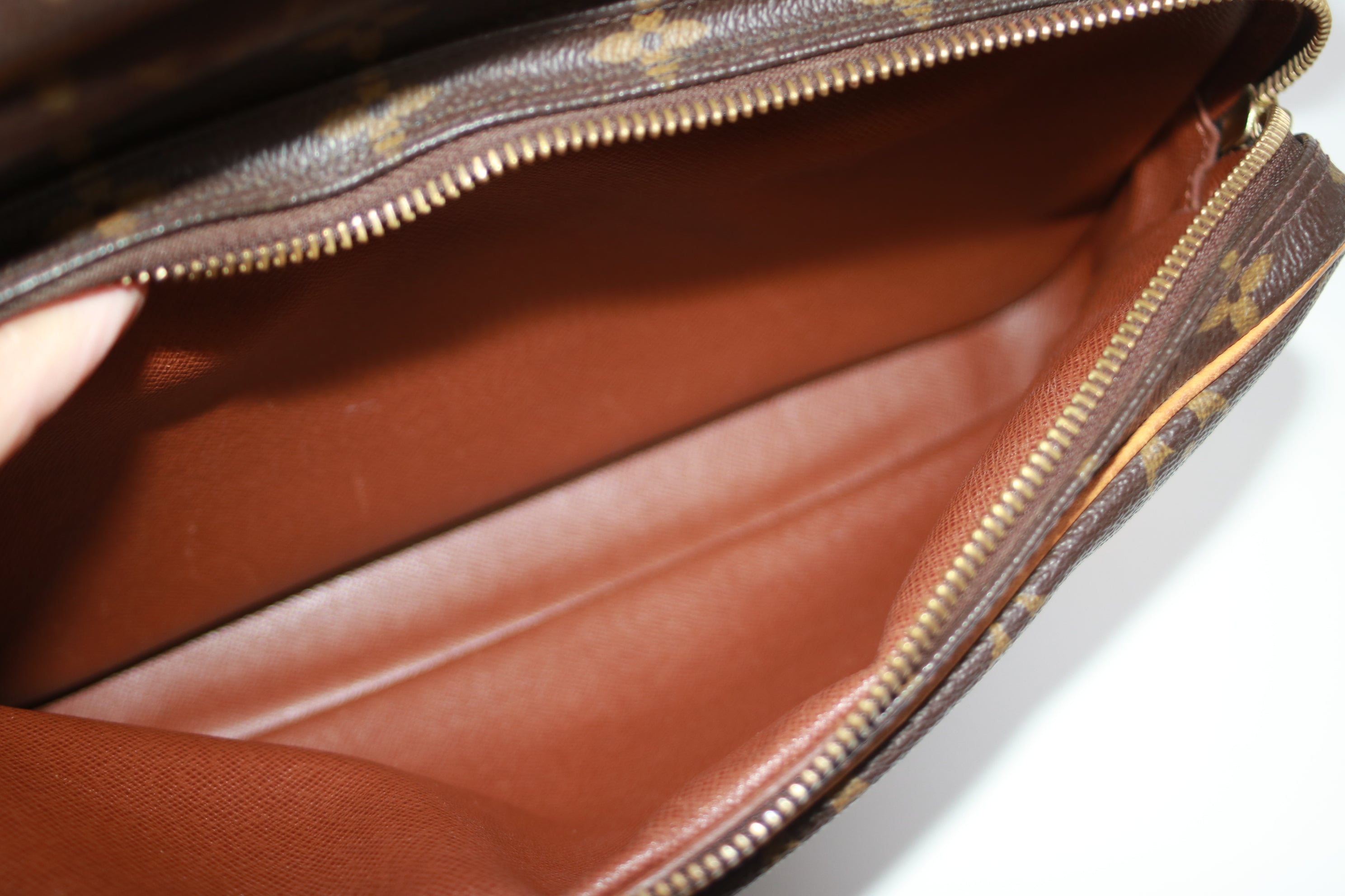 Borsa a tracolla Louis Vuitton Nil usata