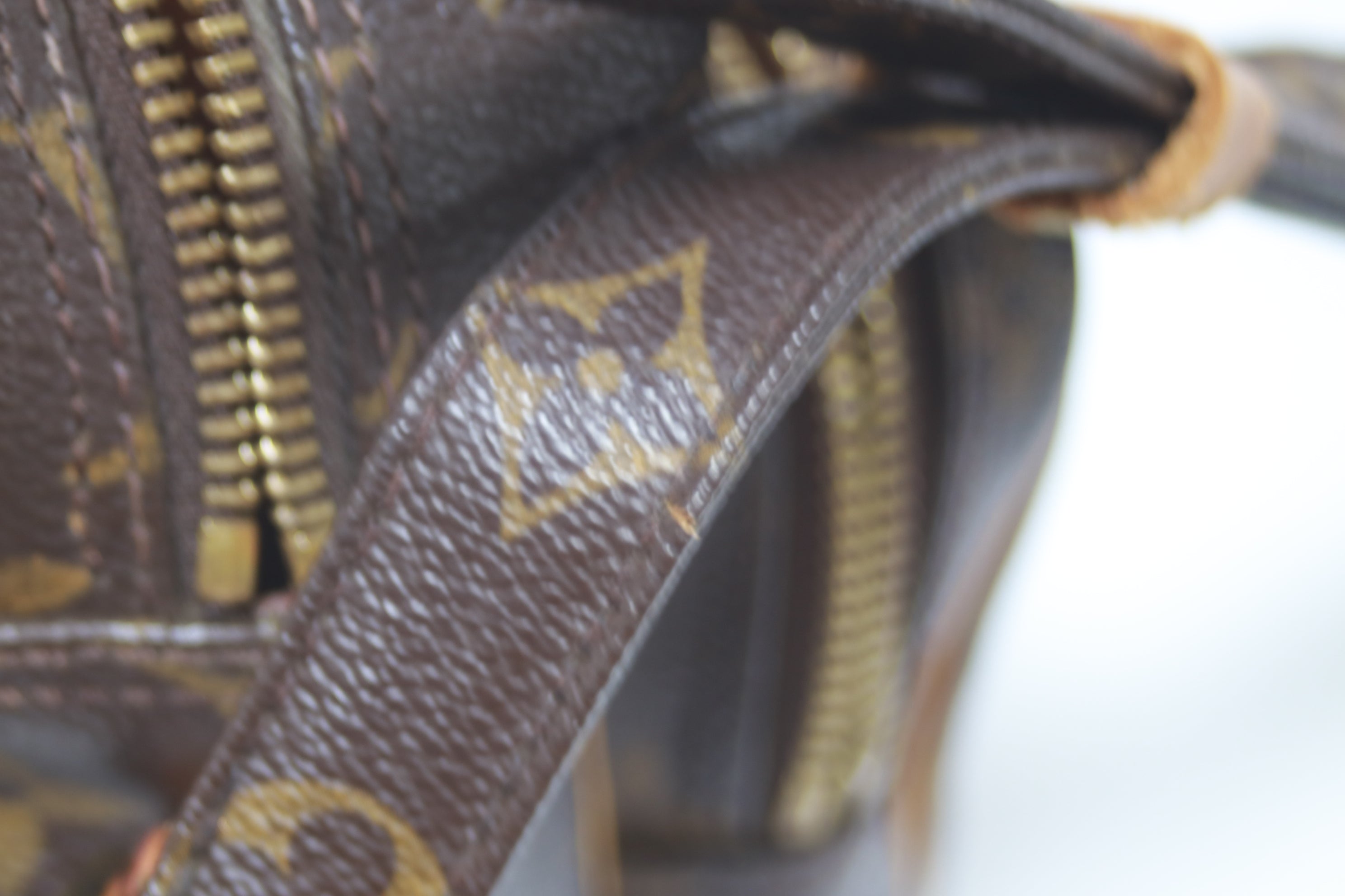 Borsa a tracolla Louis Vuitton Nil usata