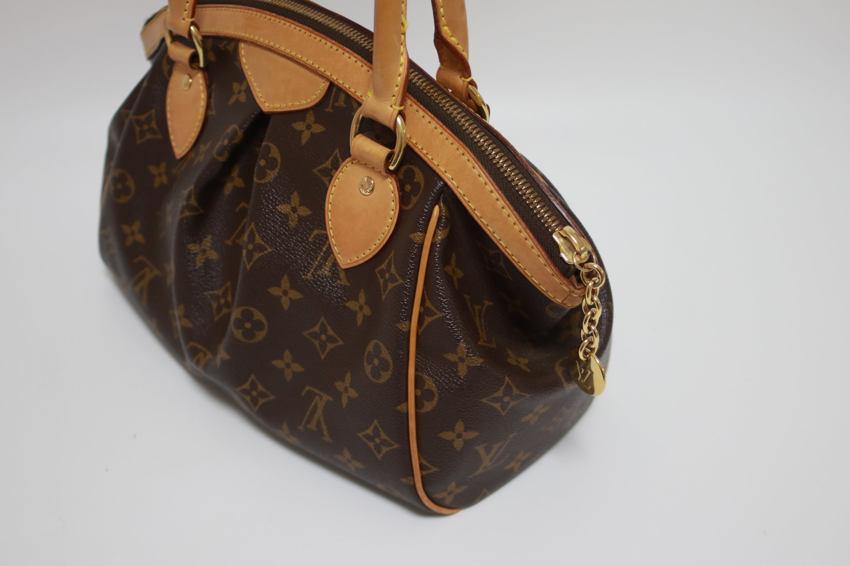 Louis Vuitton Tivoli PM Handbag Used