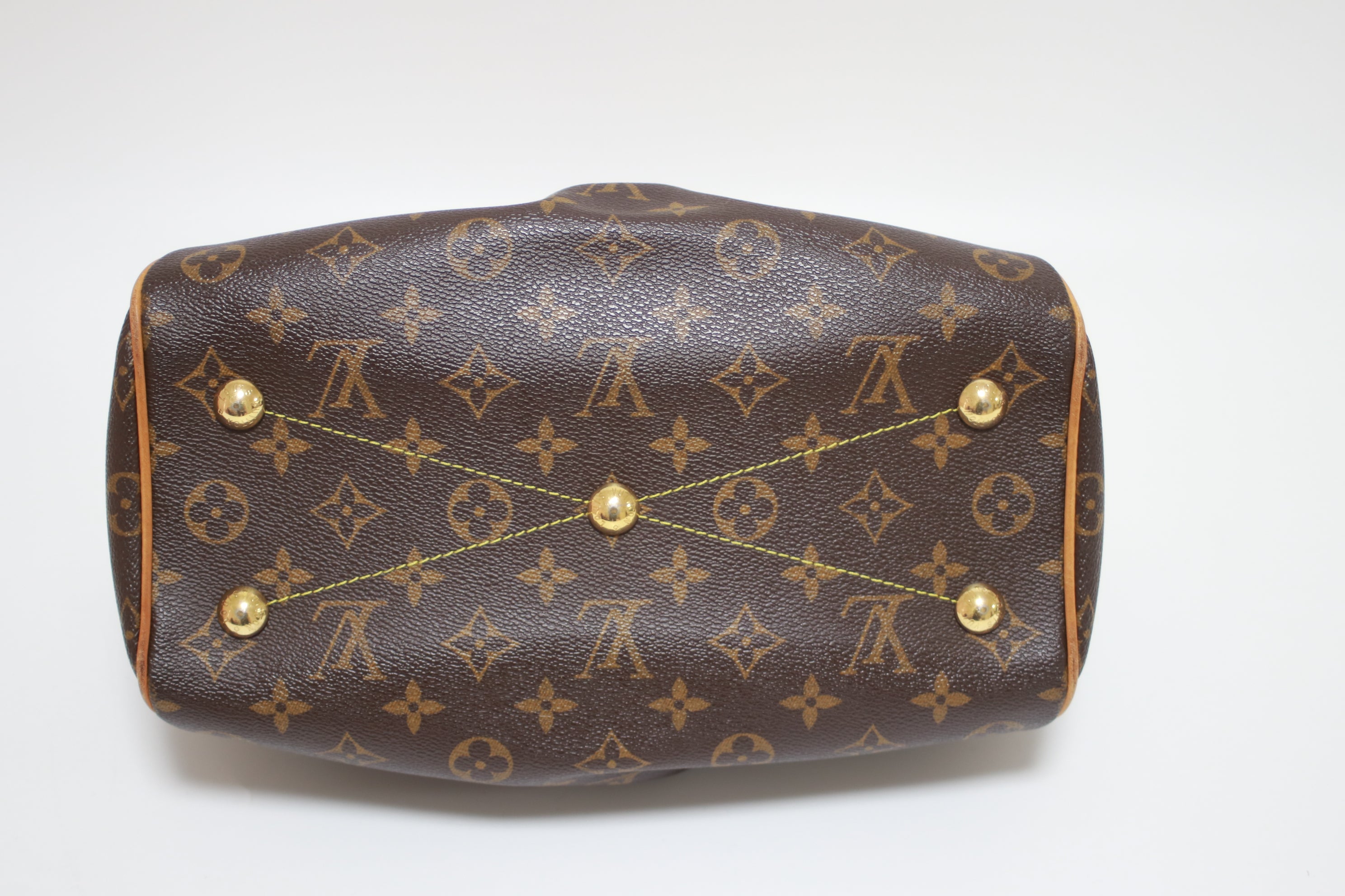 Louis Vuitton Tivoli PM Handbag Used