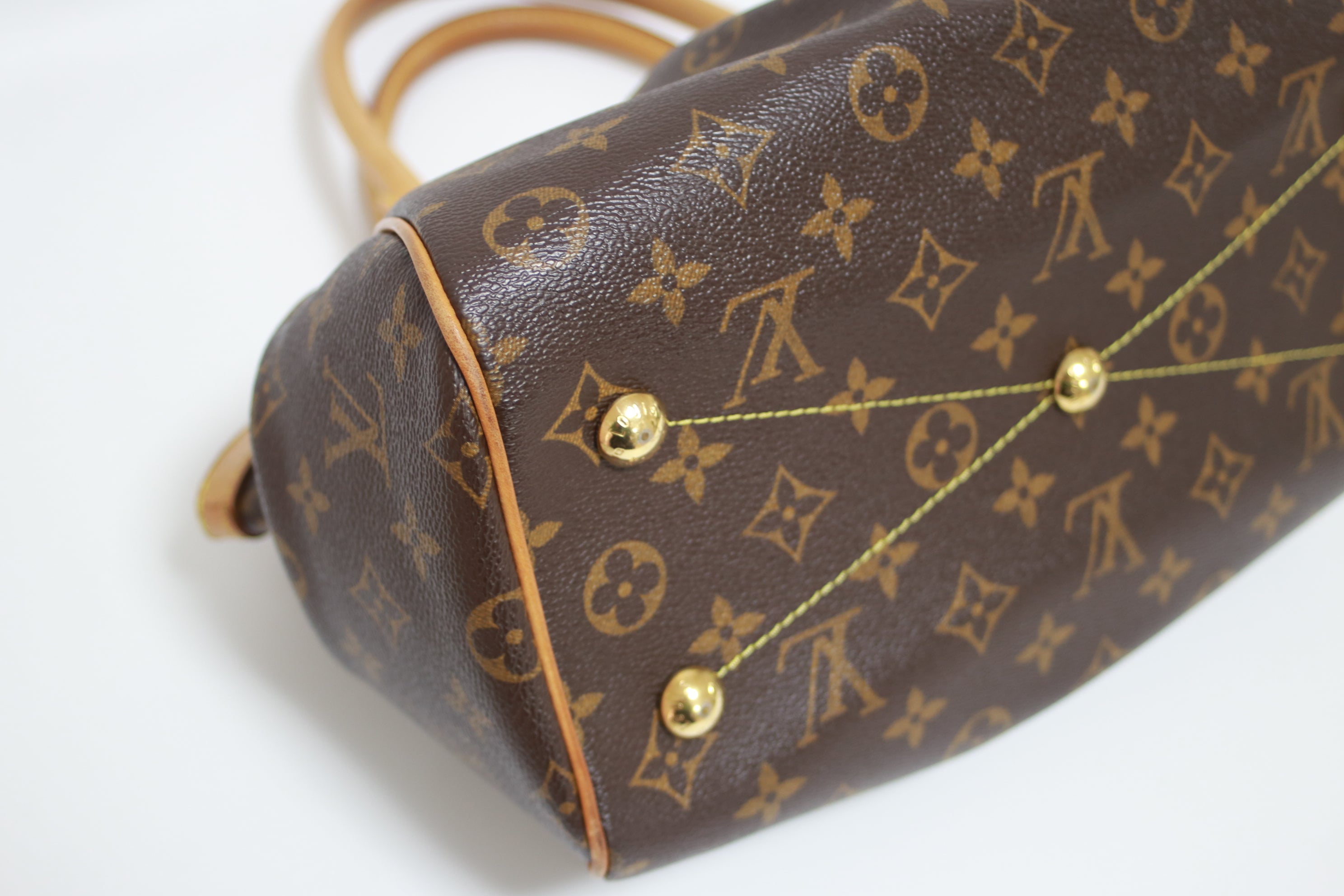 Louis Vuitton Tivoli PM Handbag Used