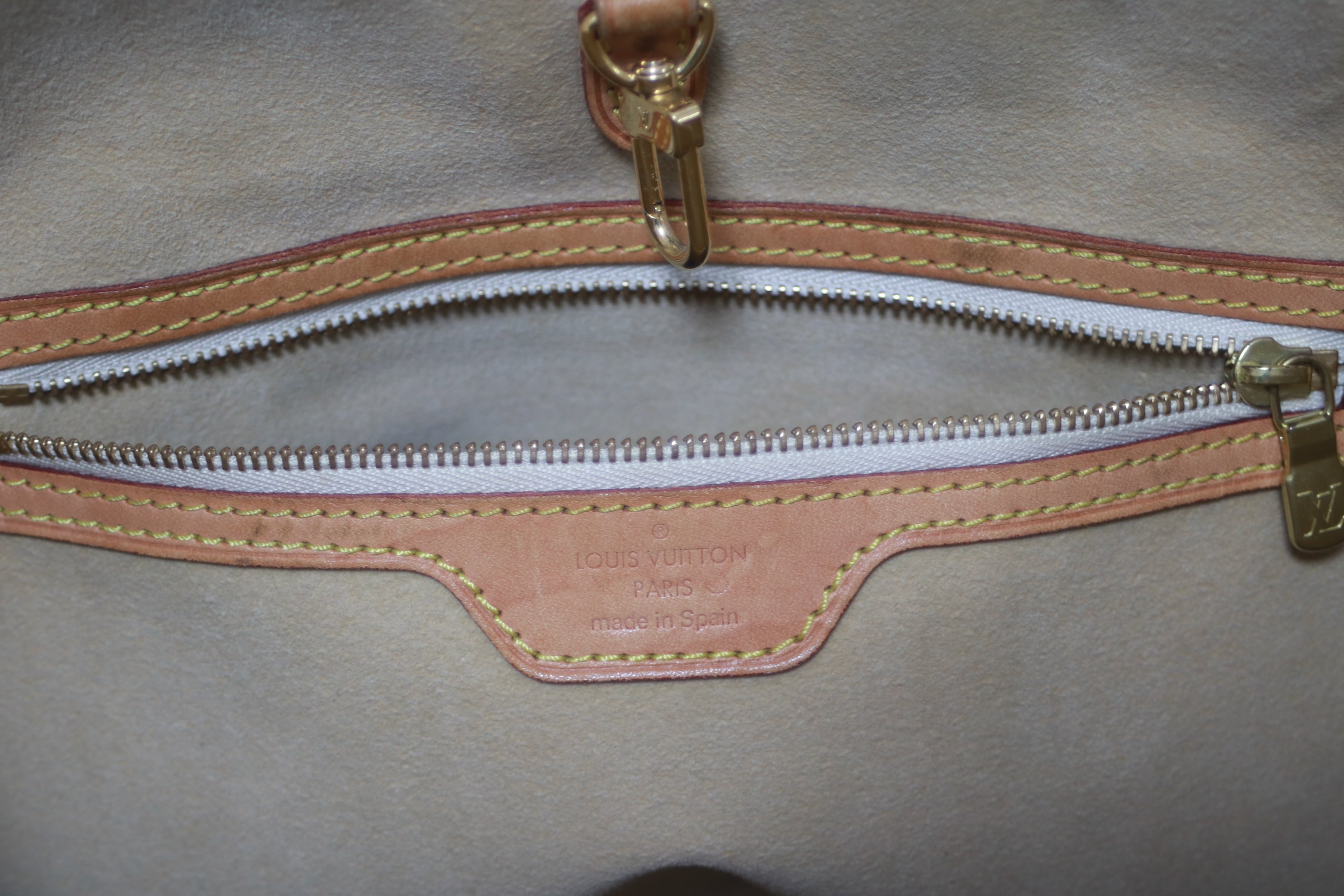 Louis Vuitton Hampstead PM Damier Azur Shoulder Bag Used