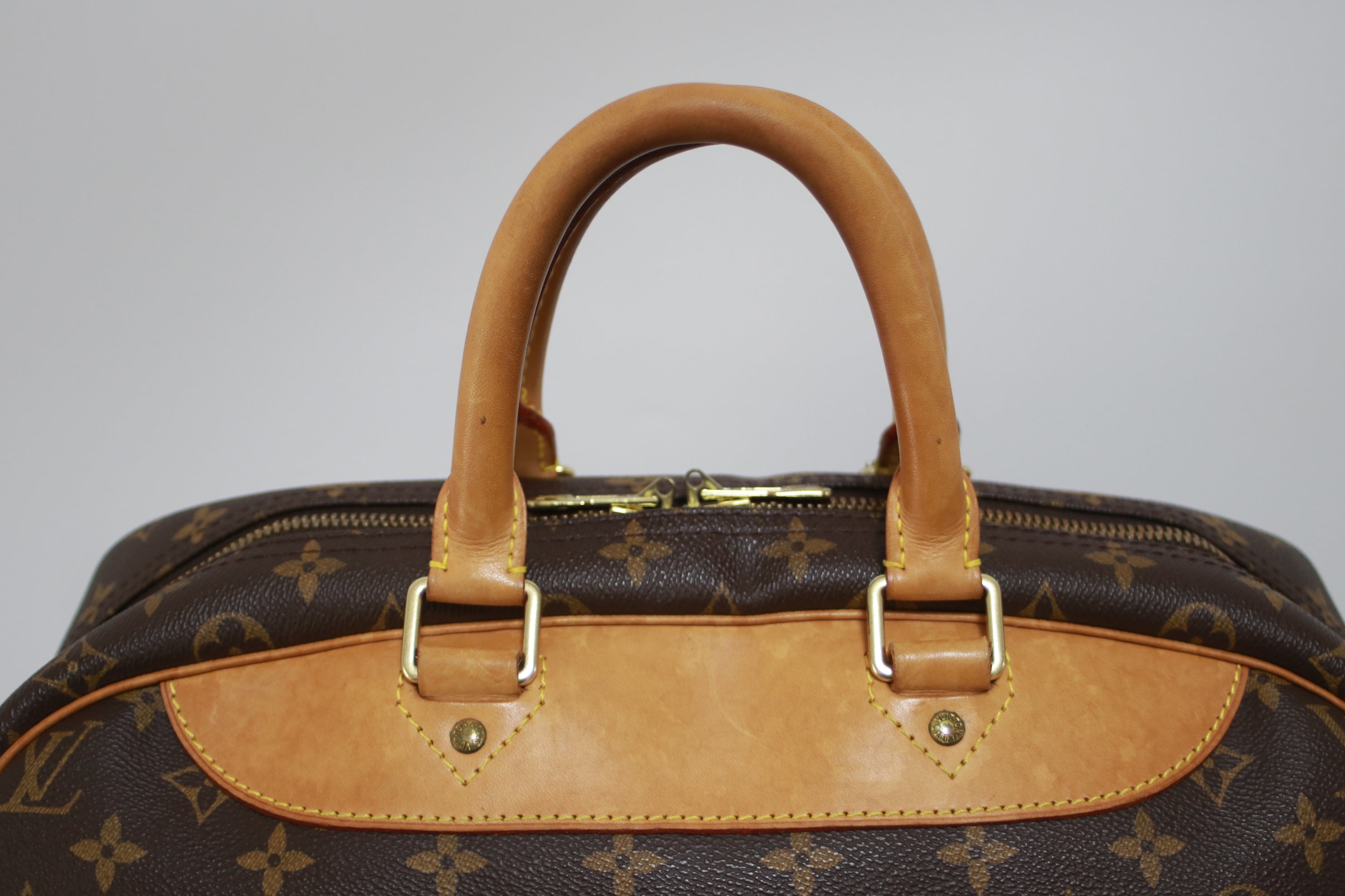 Louis Vuitton Evasion Sports Travel Bag Used