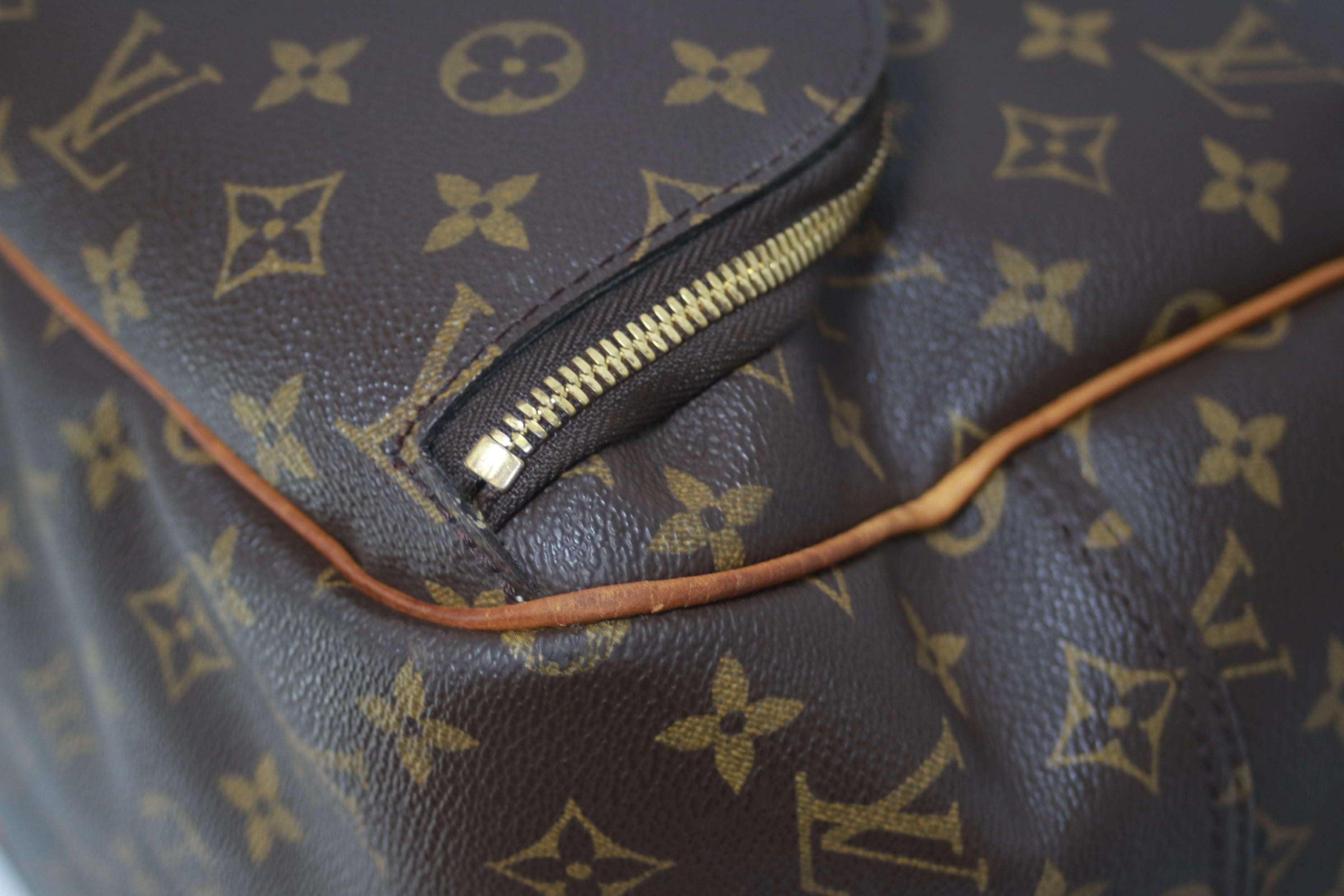 Louis Vuitton Evasion Sports Travel Bag Used