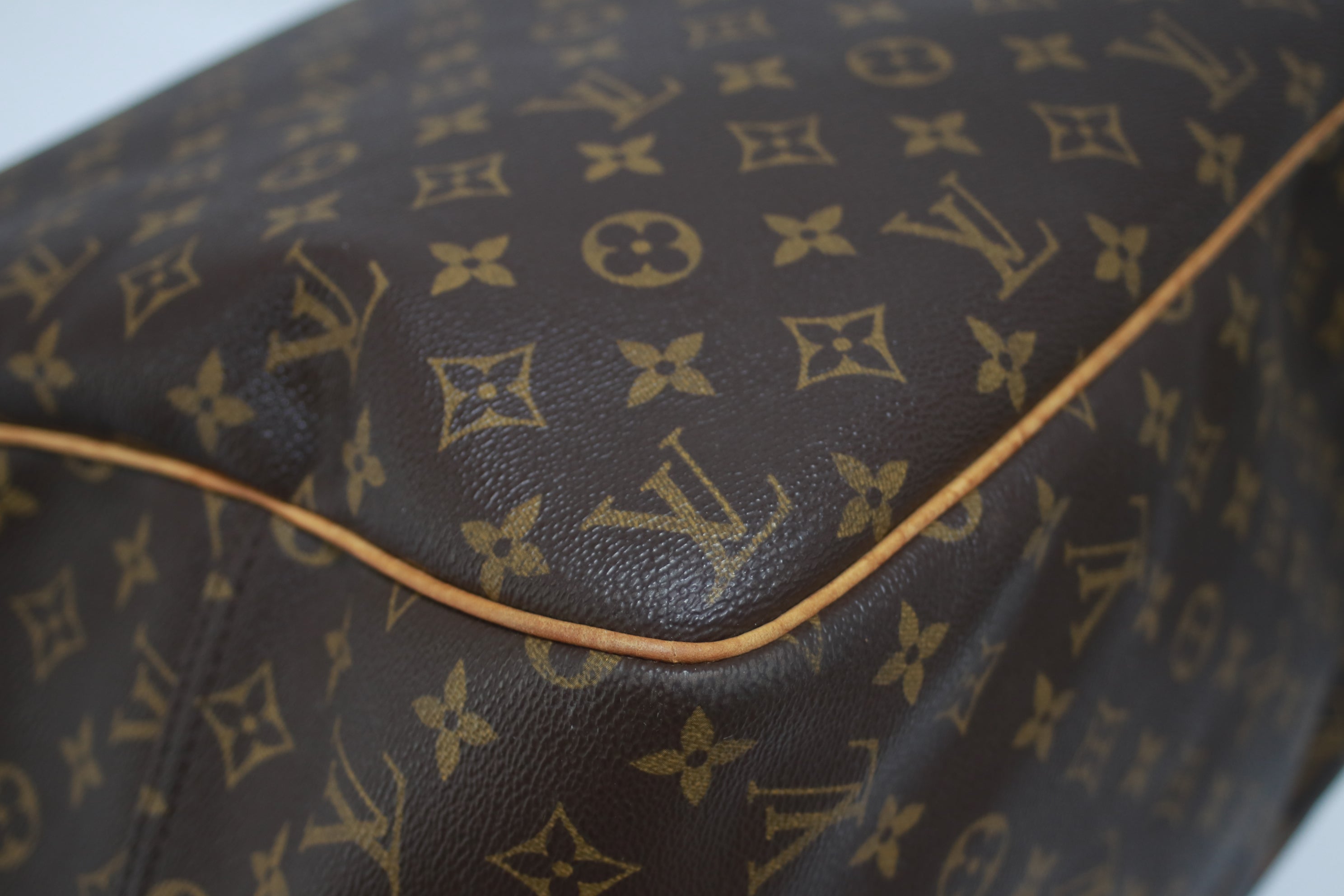 Louis Vuitton Evasion Sports Travel Bag Used