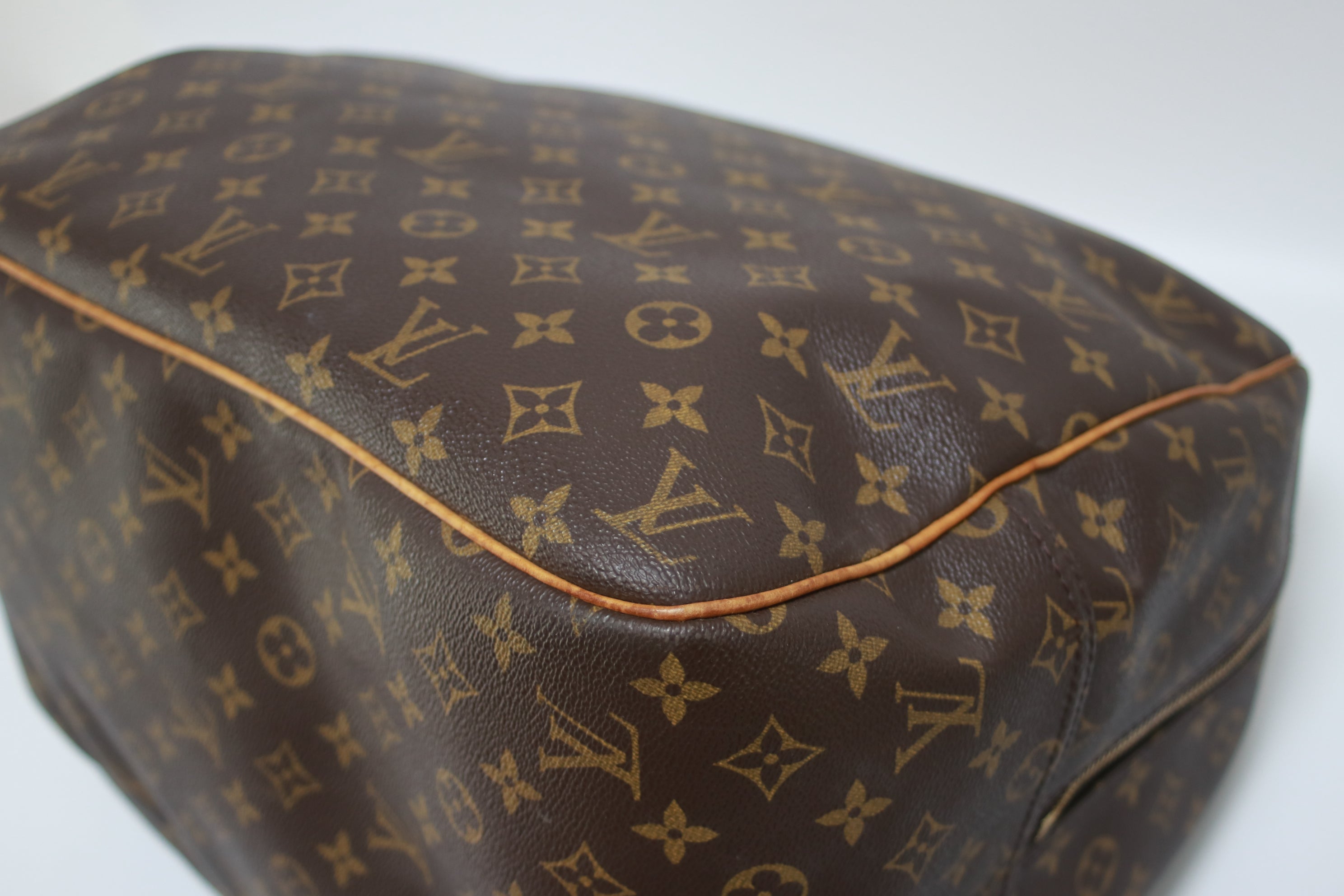 Louis Vuitton Evasion Sports Travel Bag Used