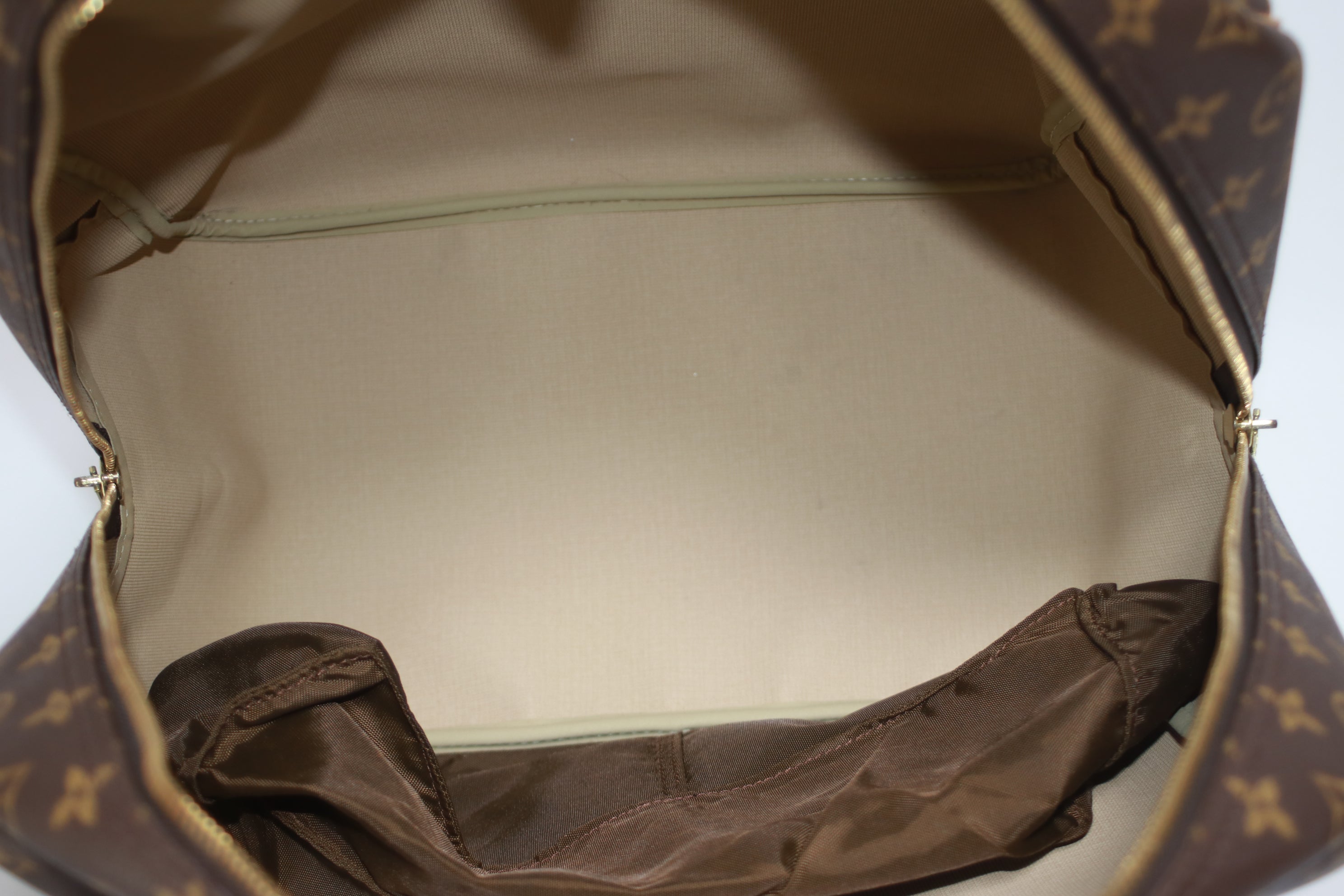 Louis Vuitton Evasion Sports Travel Bag Used