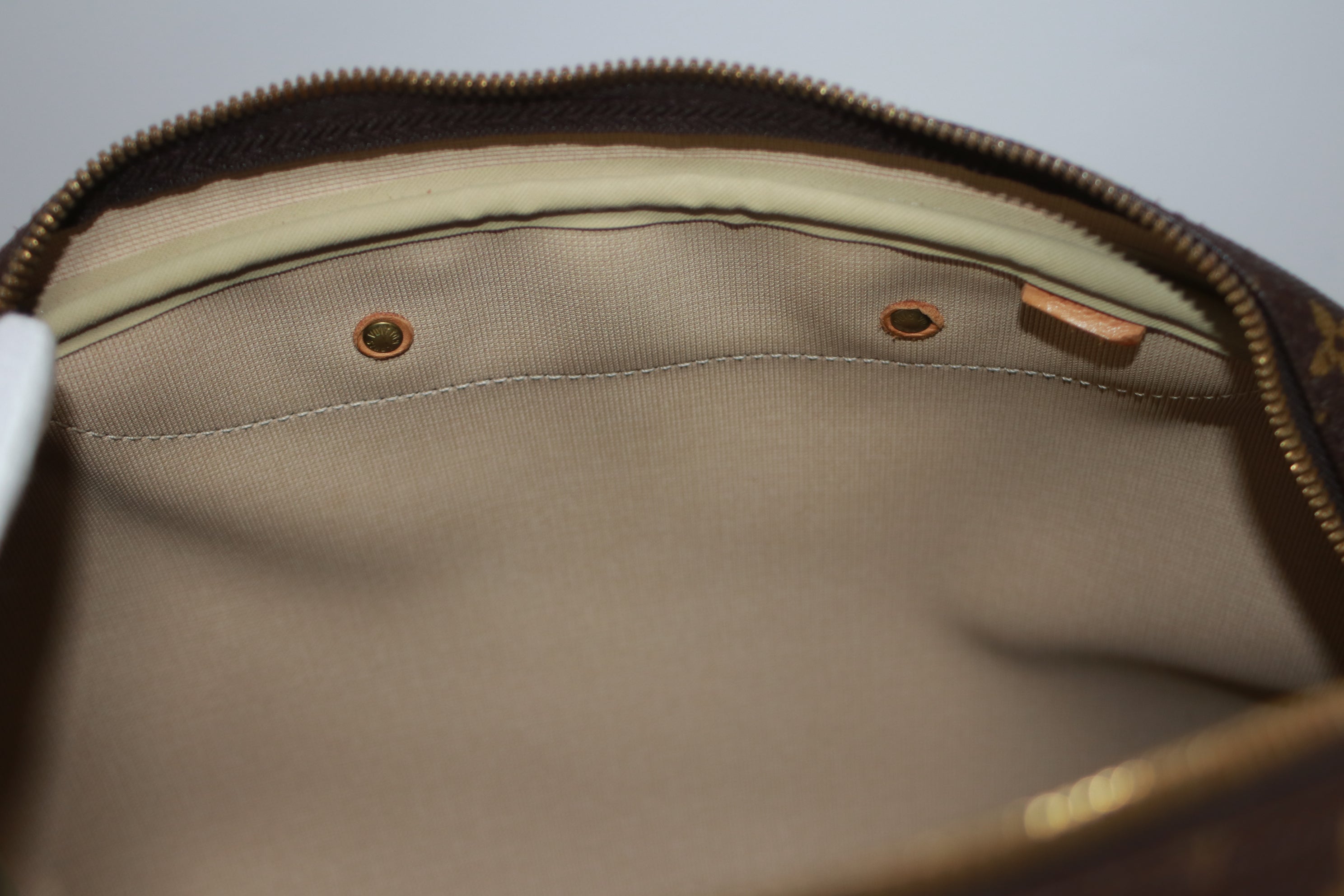 Louis Vuitton Evasion Sports Travel Bag Used