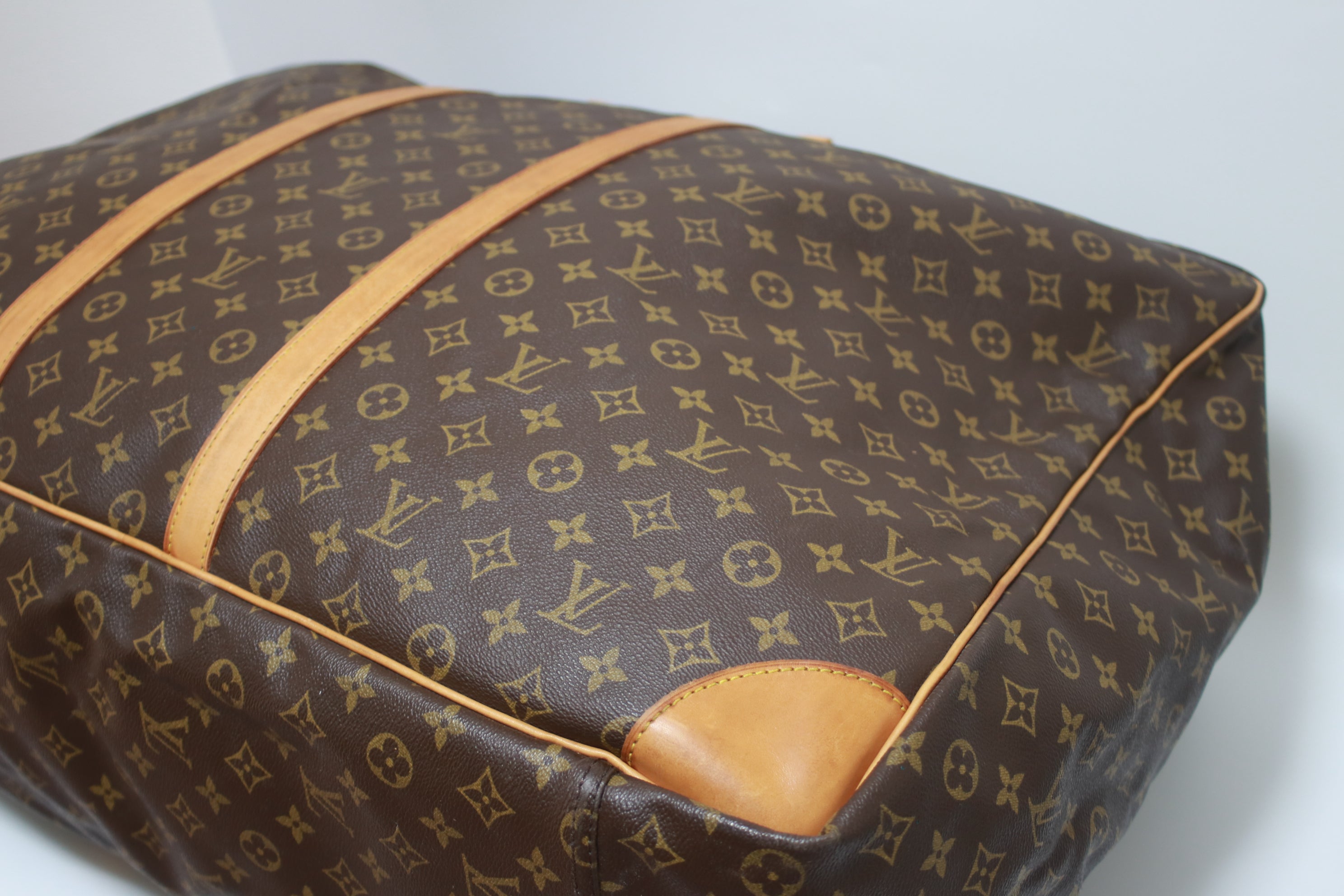 Louis Vuitton Sirius 70 Travel Bag Used