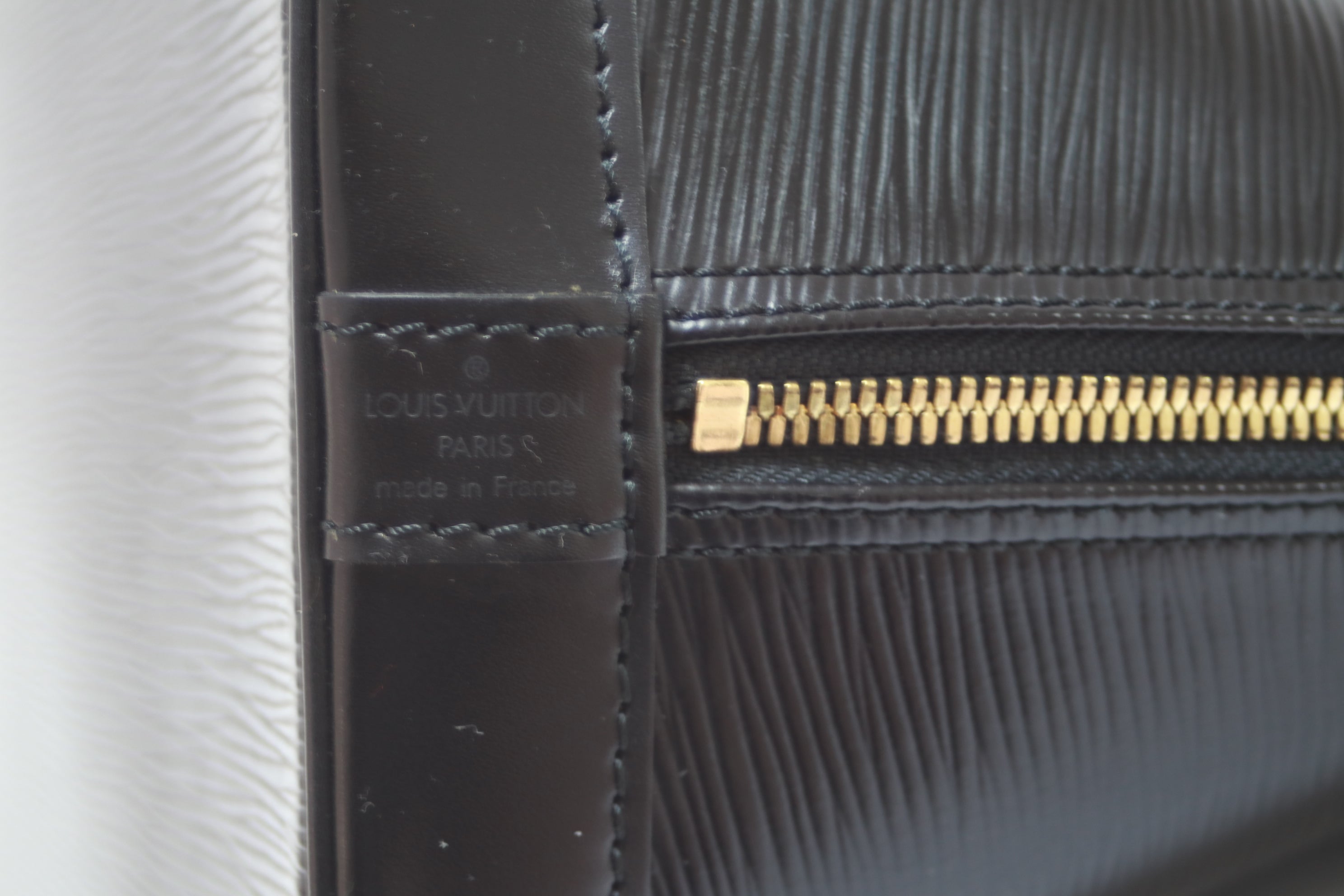 Louis Vuitton Alma PM Epi Black Handbag Used