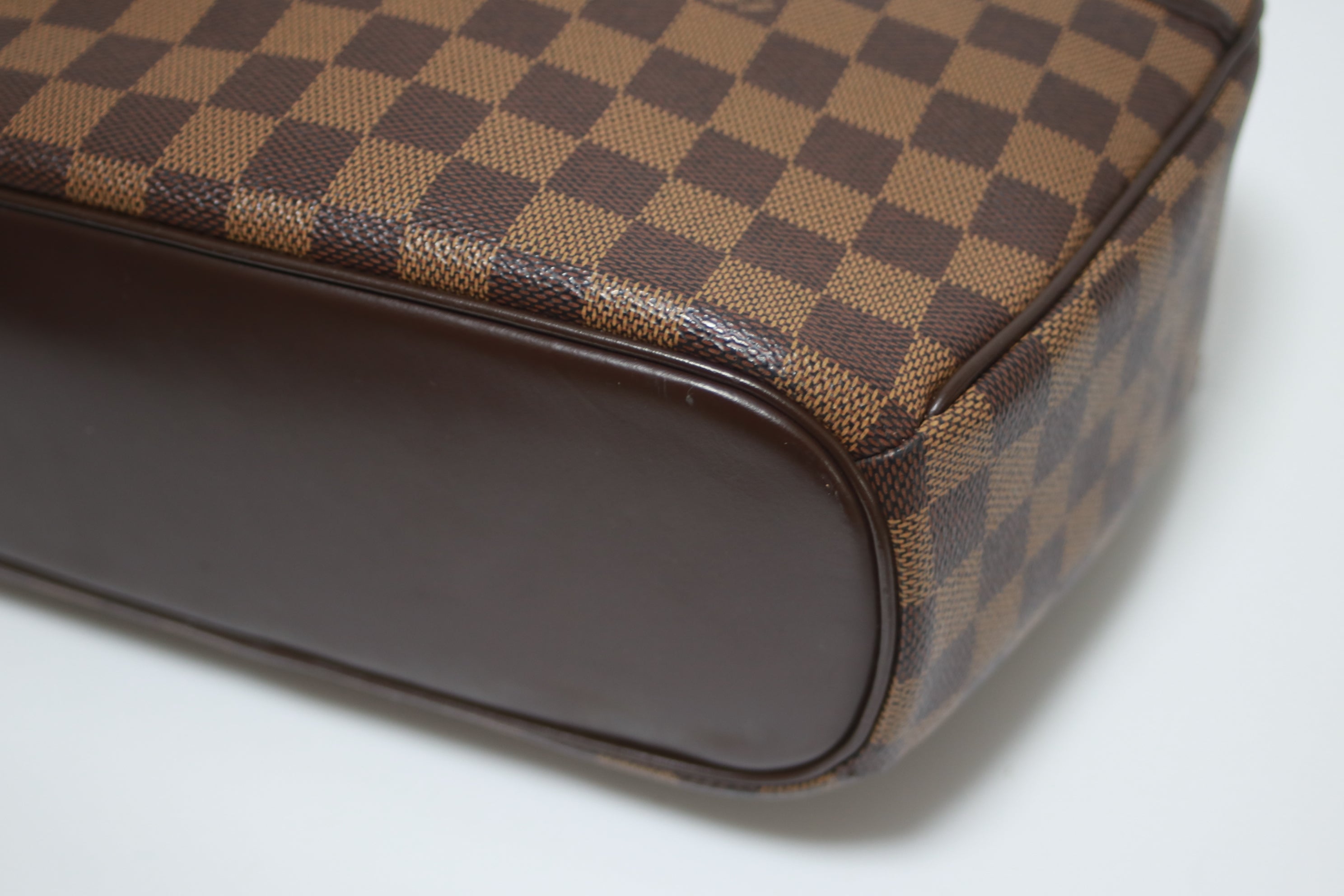 Borsa Louis Vuitton Sarria Damier Ebene usata