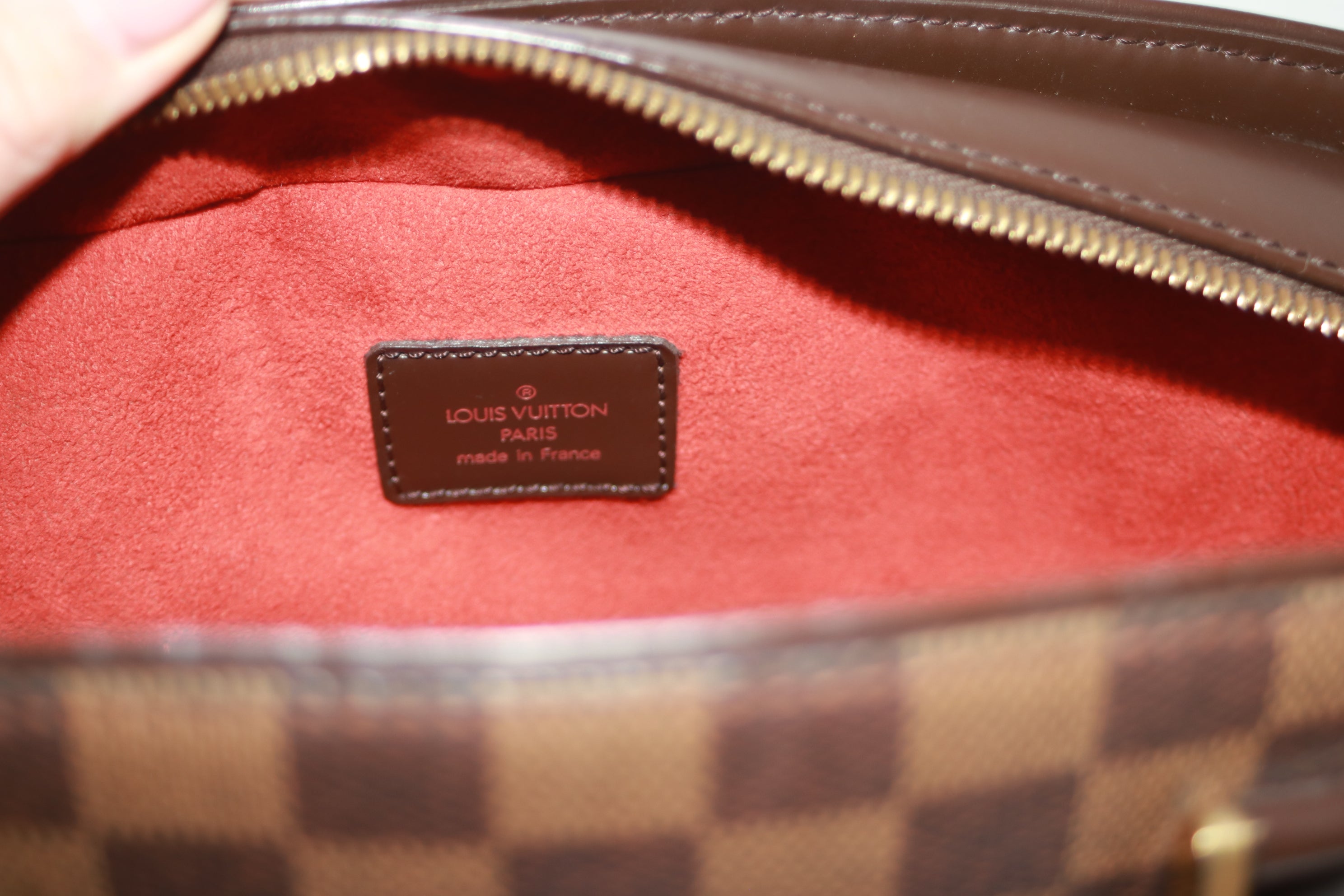 Borsa Louis Vuitton Sarria Damier Ebene usata