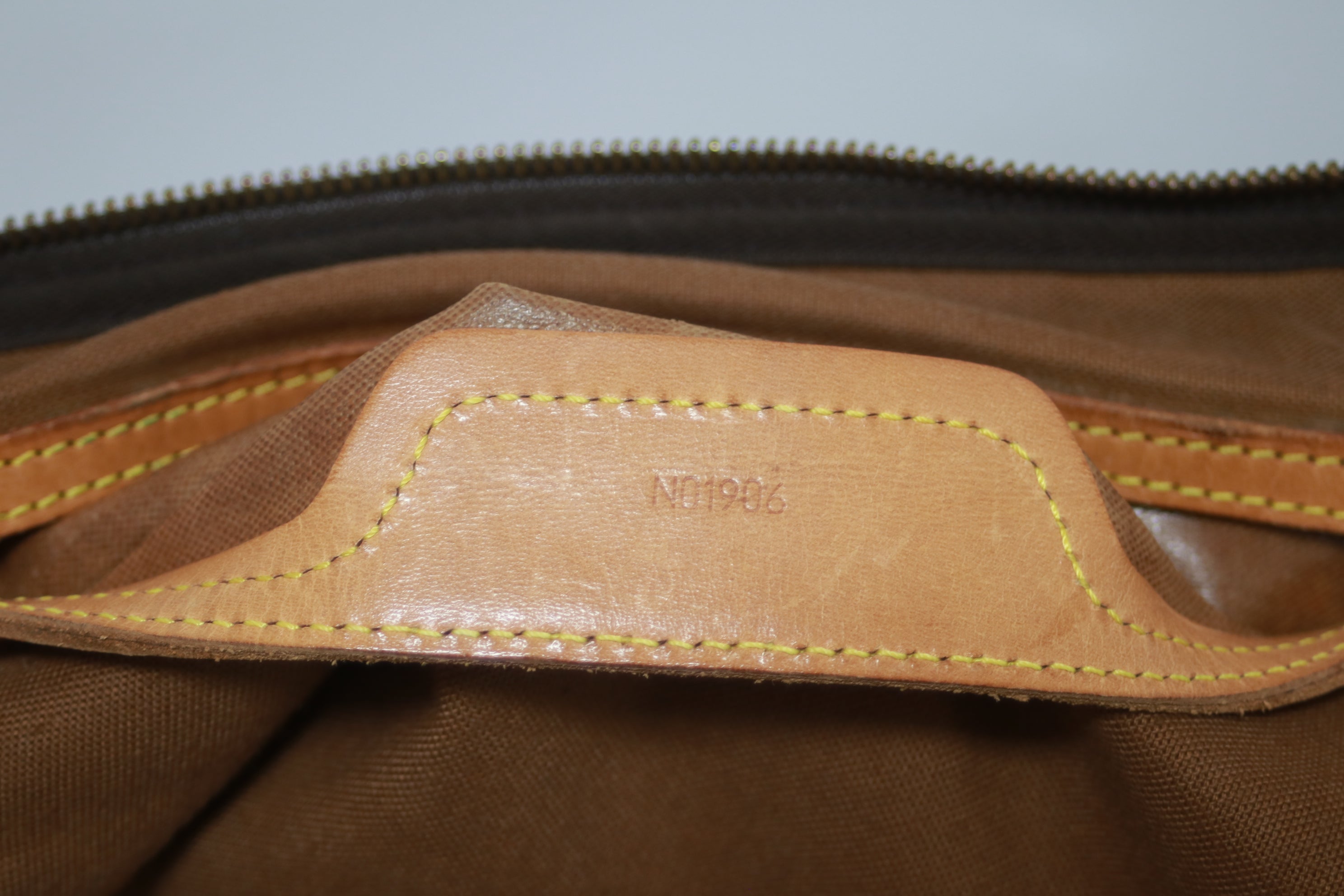 Louis Vuitton Sac Flanerie 45 Shoulder Tote Bag Used