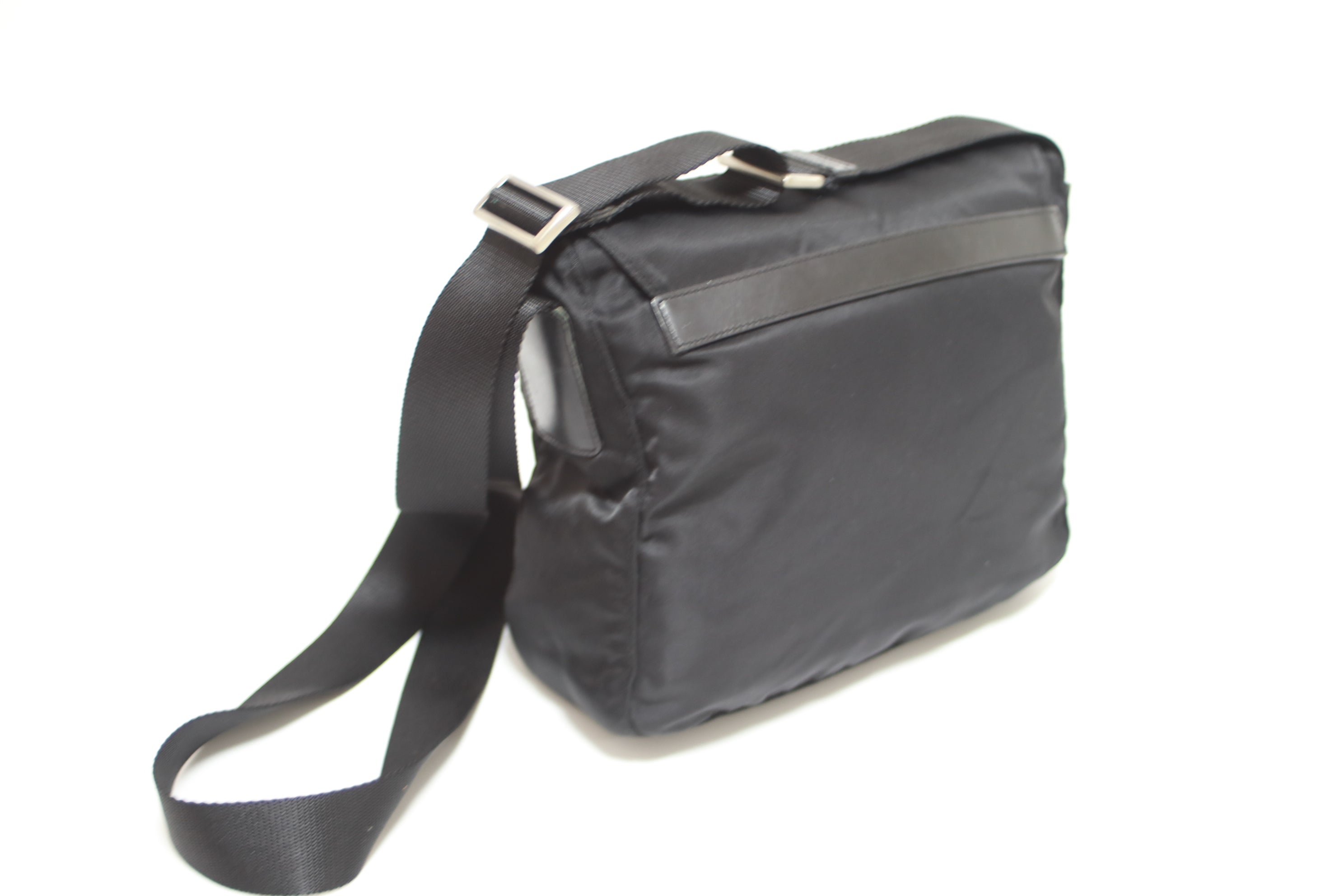Borsa a tracolla in nylon Prada usata