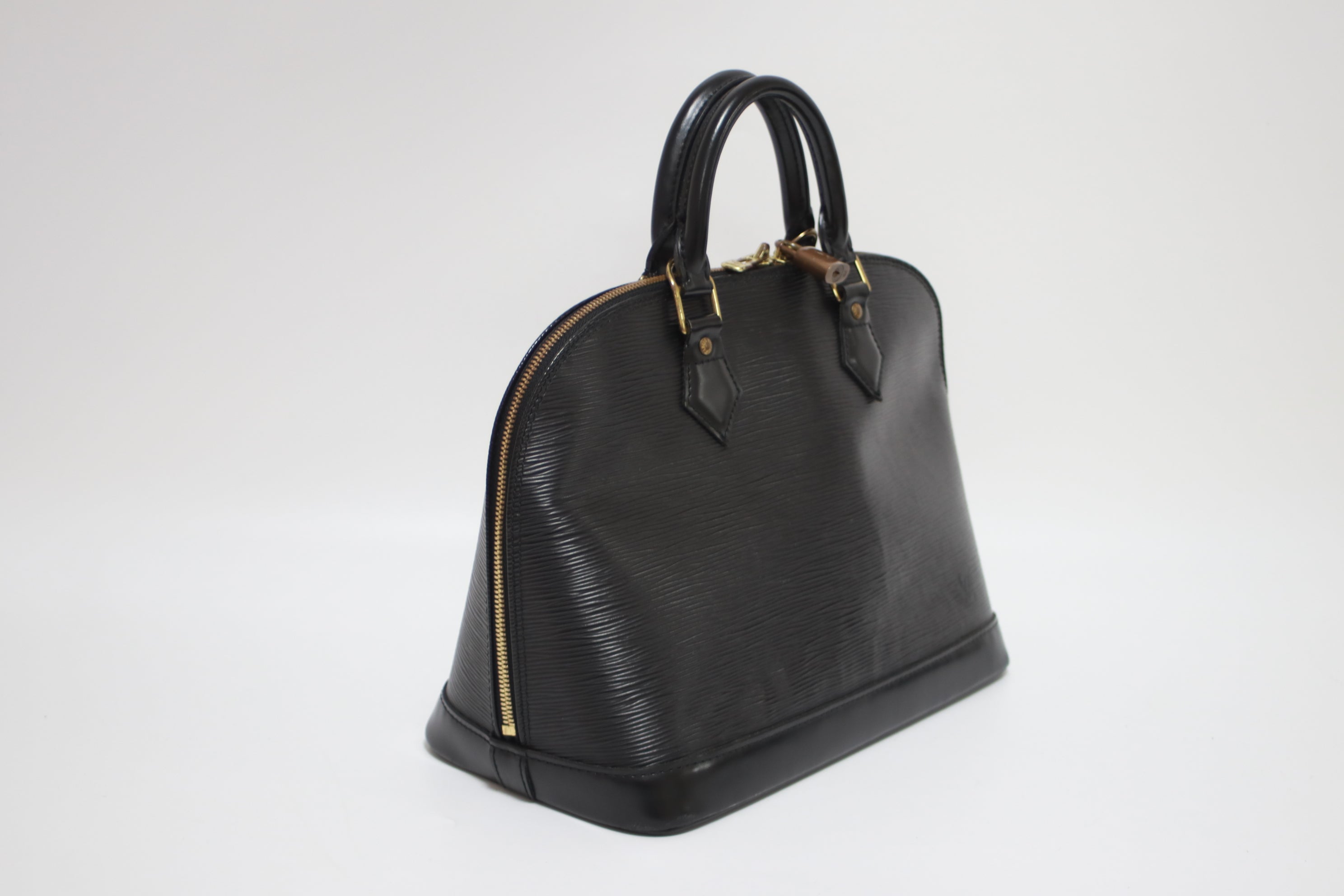 Louis Vuitton Alma PM Epi Leather Handbag Black Used