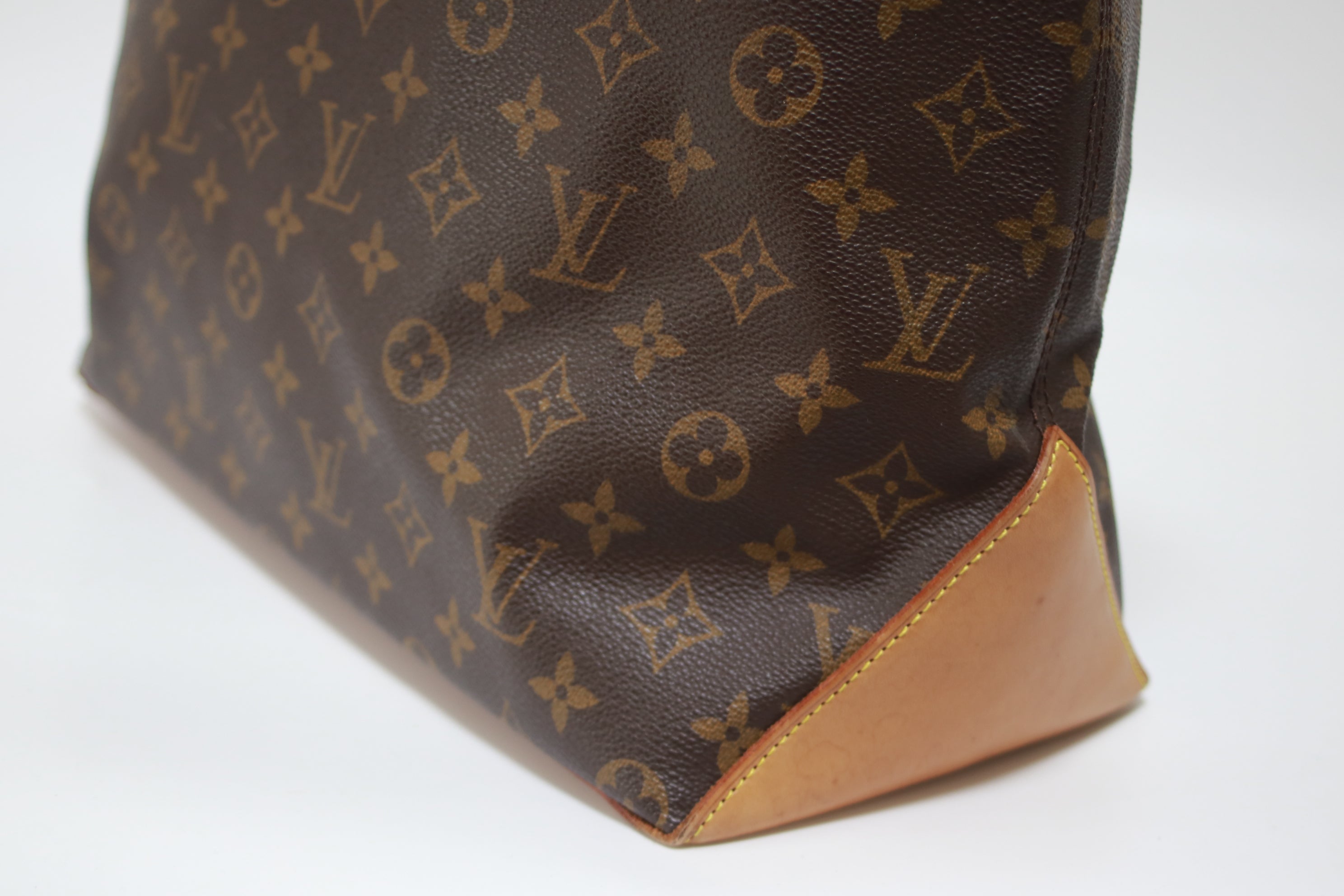 Louis Vuitton Cabas Mezzo Shoulder Tote Bag Used