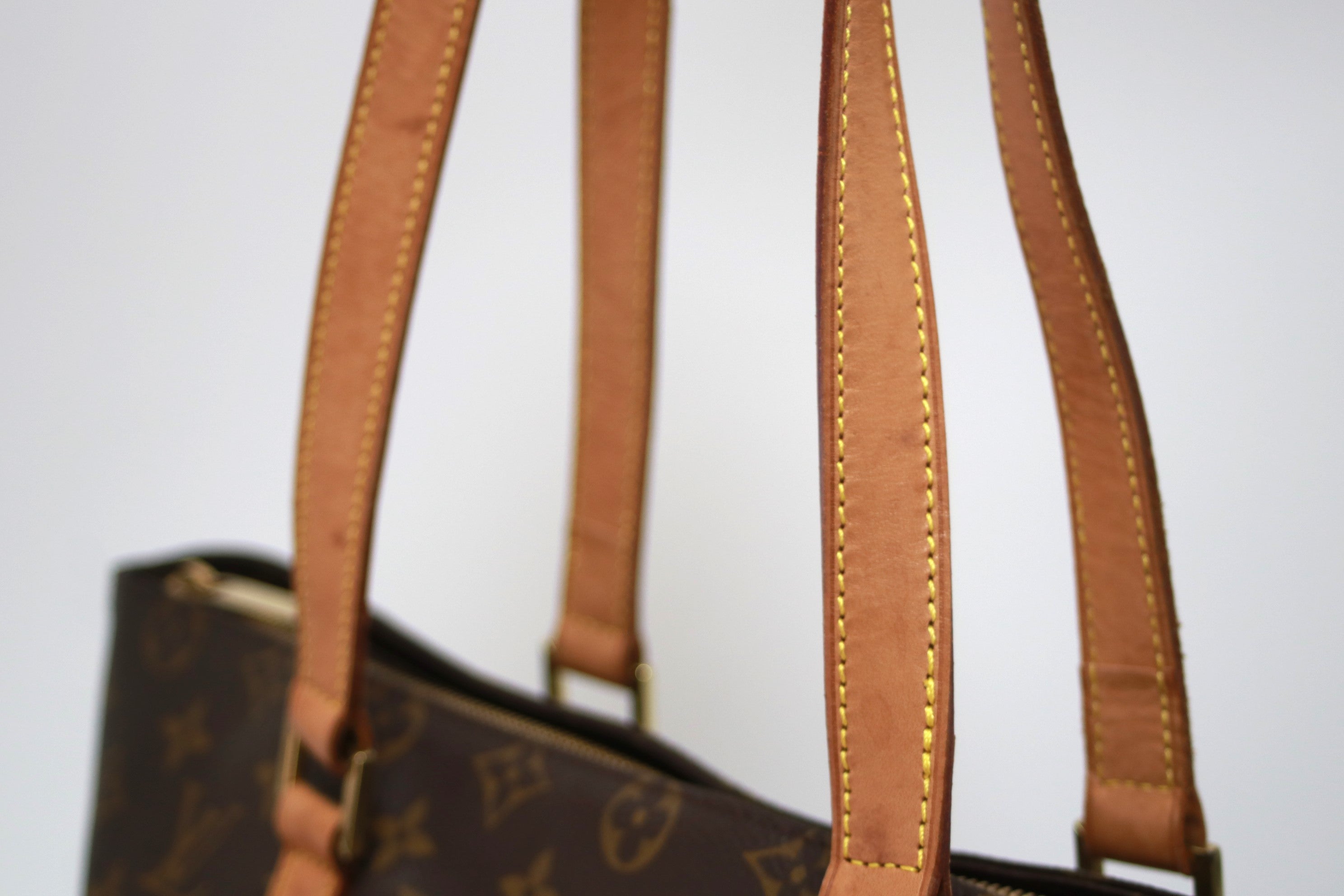 Louis Vuitton Cabas Mezzo Shoulder Tote Bag Used