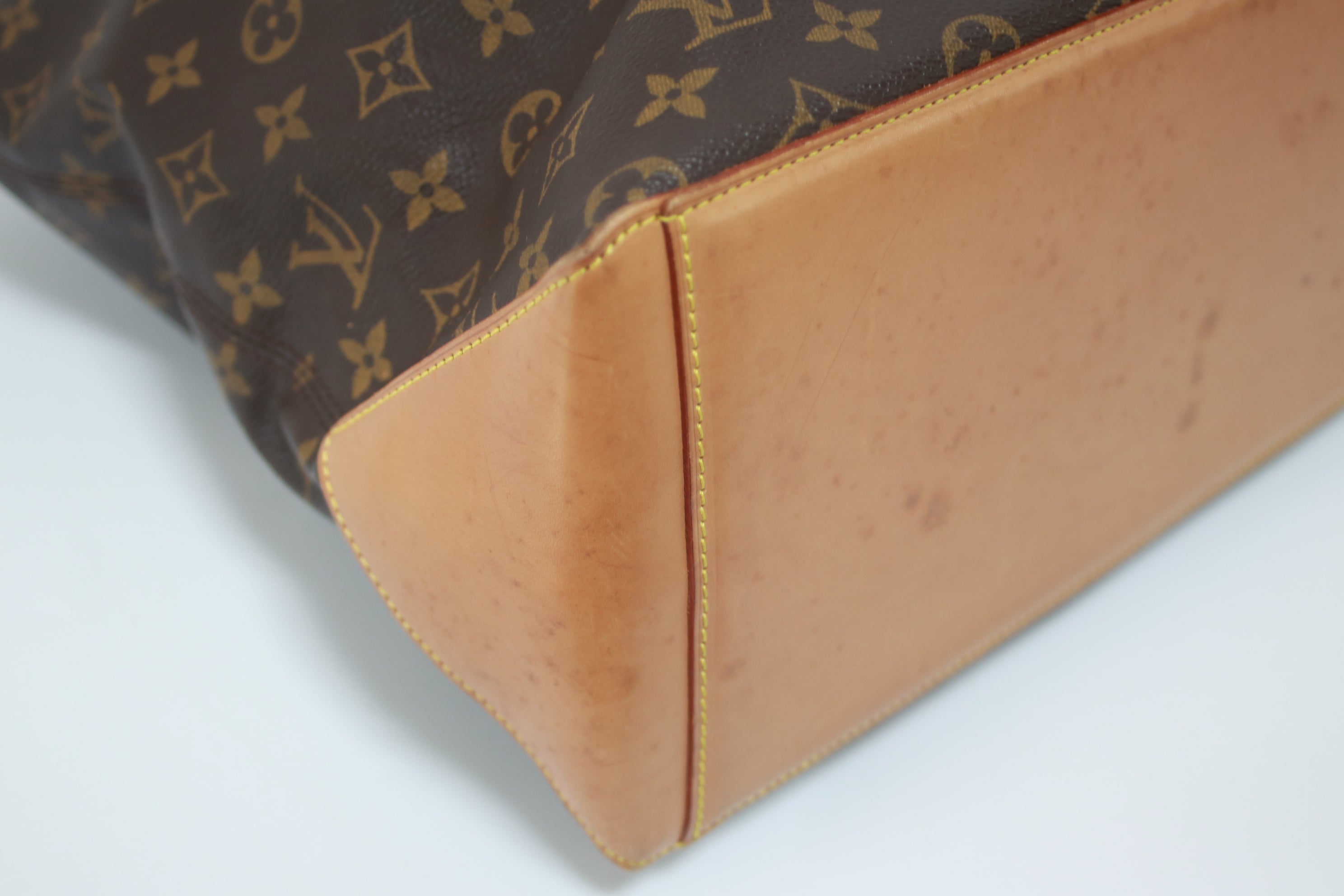 Louis Vuitton Cabas Mezzo Shoulder Tote Bag Used