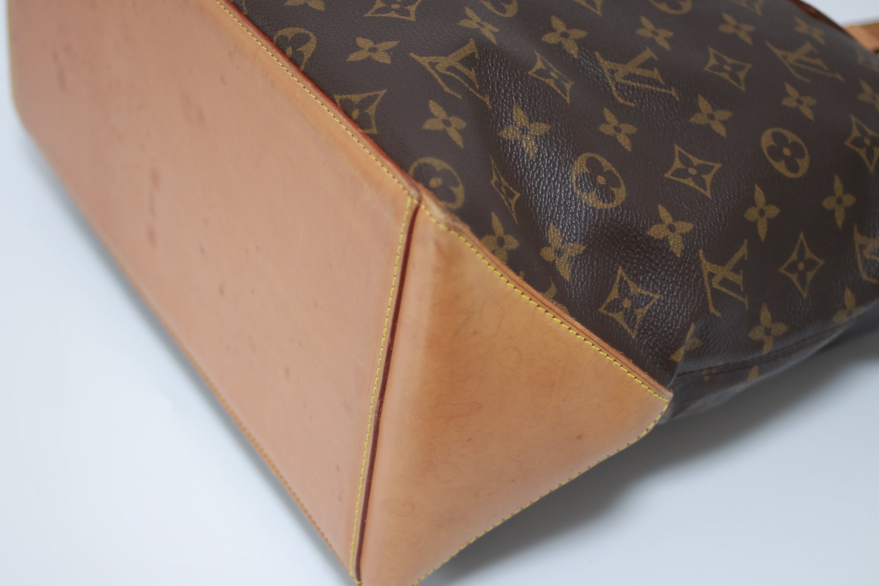 Louis Vuitton Cabas Mezzo Shoulder Tote Bag Used