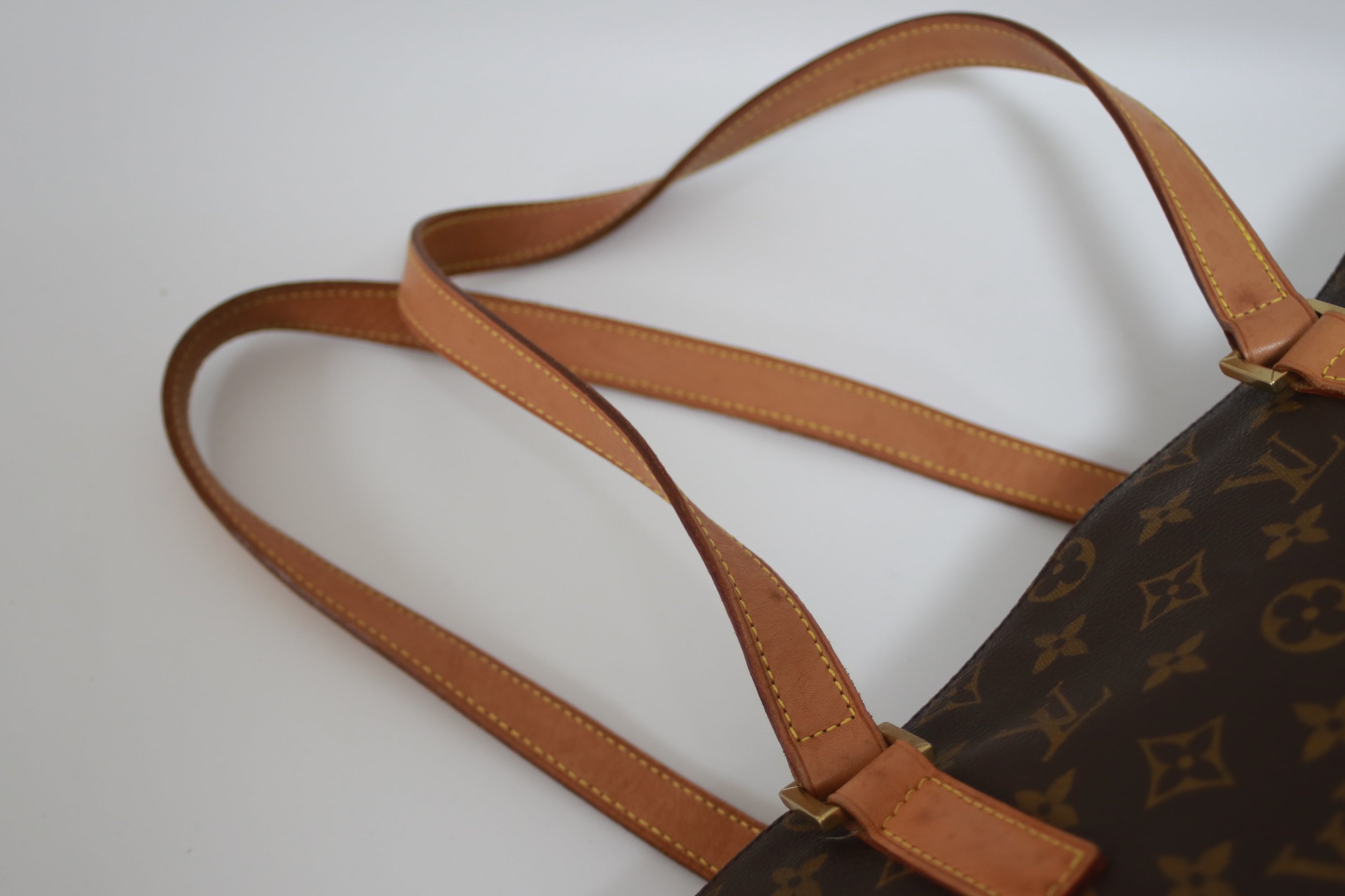 Louis Vuitton Cabas Mezzo Shoulder Tote Bag Used