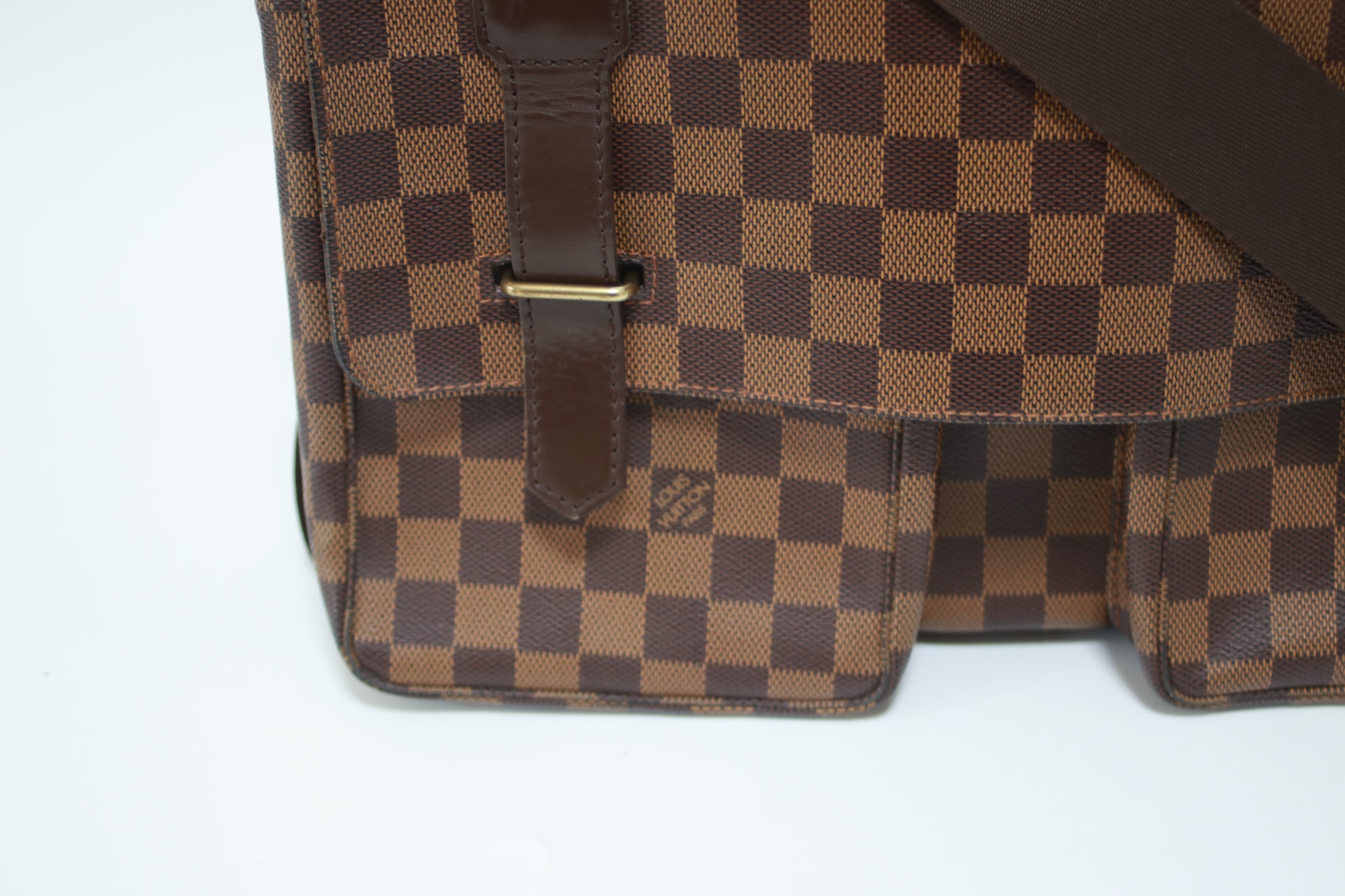 Louis Vuitton Broadway Damier Ebene Messenger Bag Used