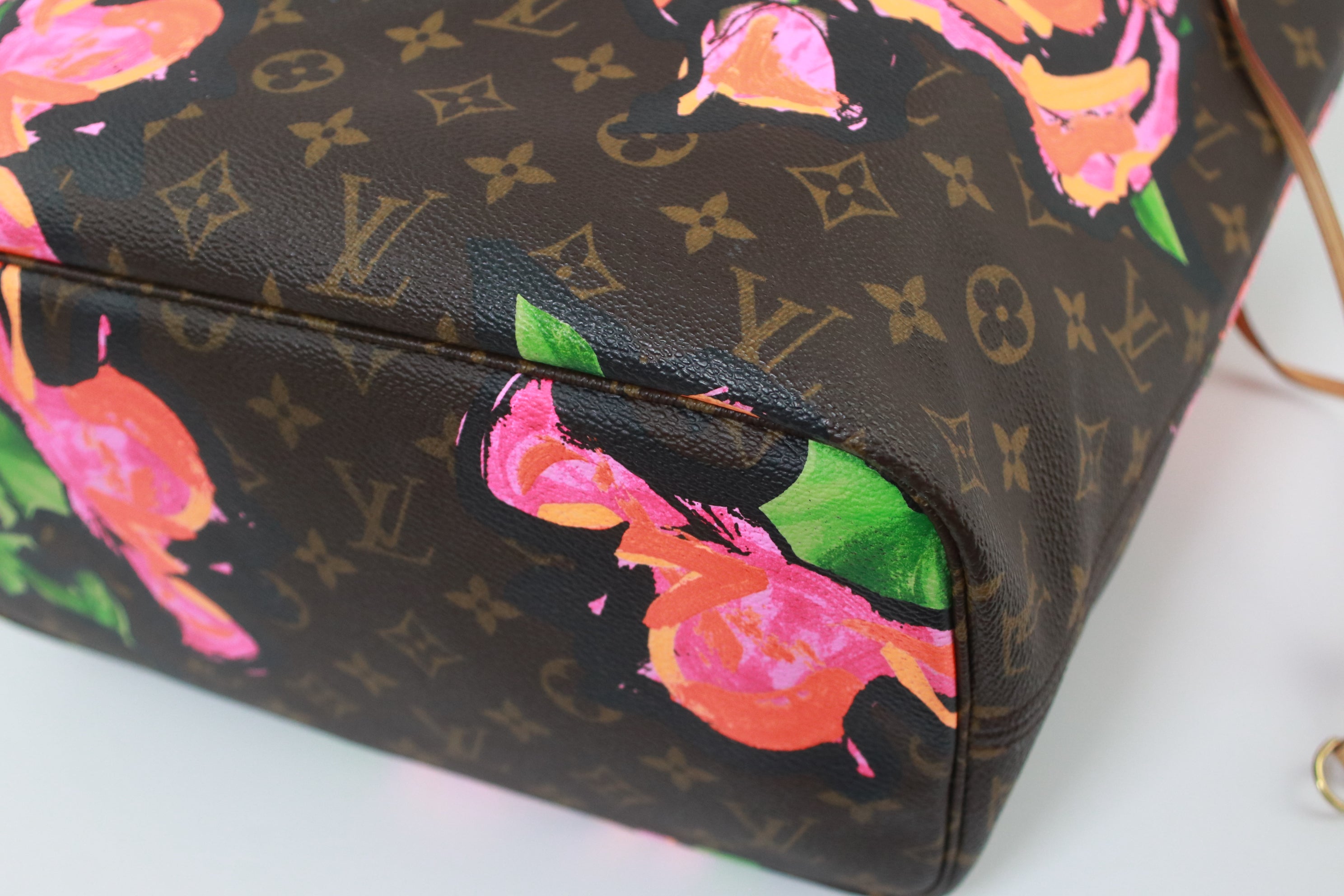Louis Vuitton Neverfull MM Rose Edizione Limitata usata