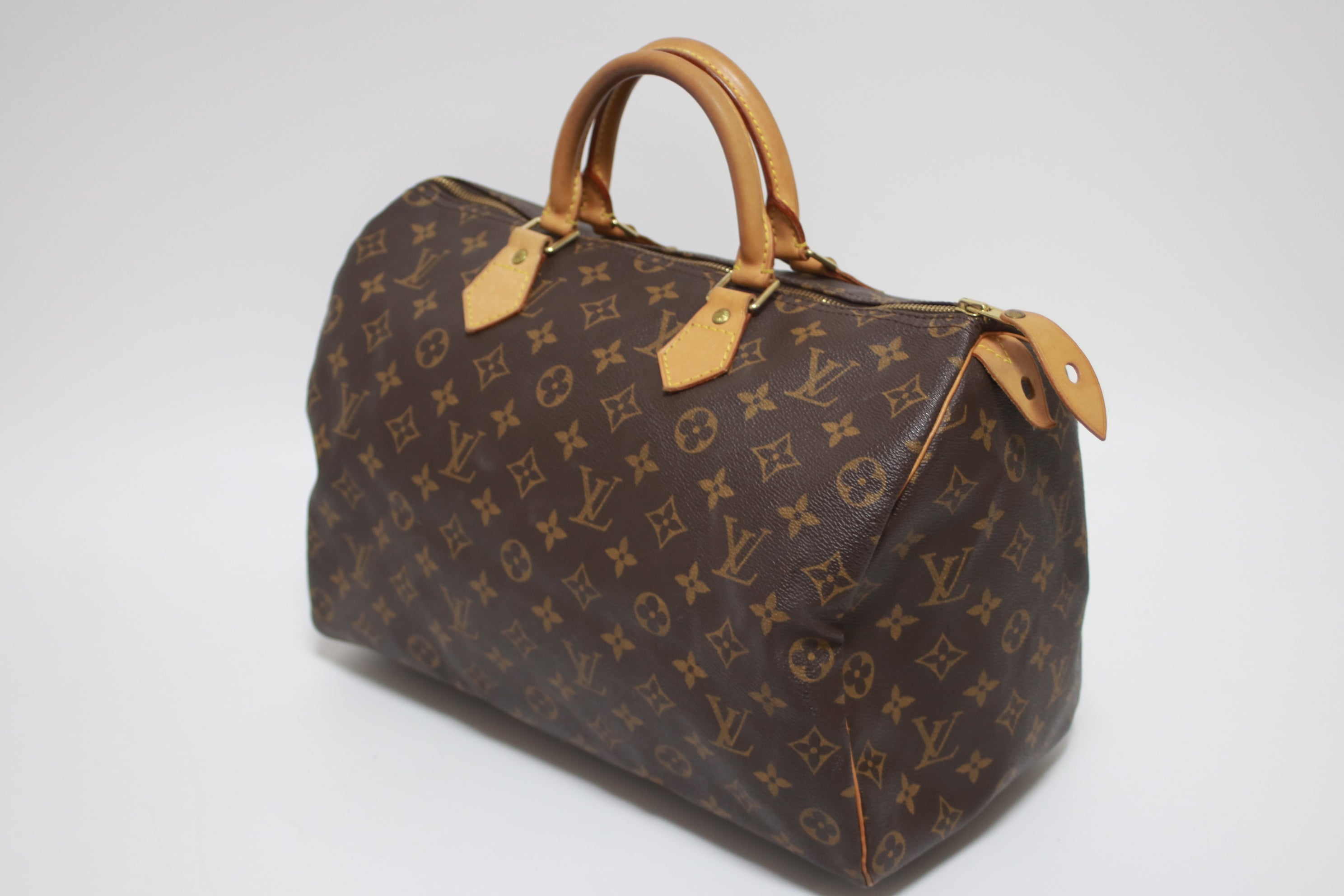 Louis Vuitton Speedy 35 Handbag Used