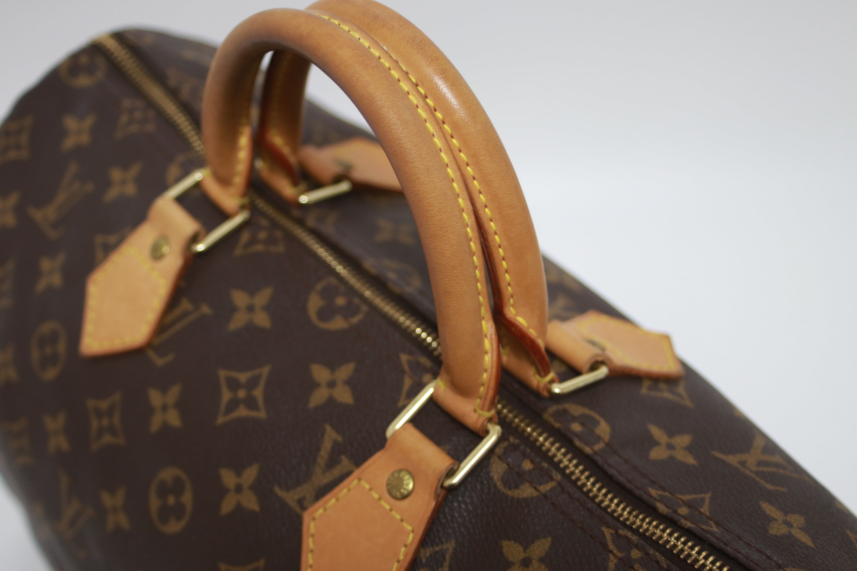 Louis Vuitton Speedy 35 Handbag Used