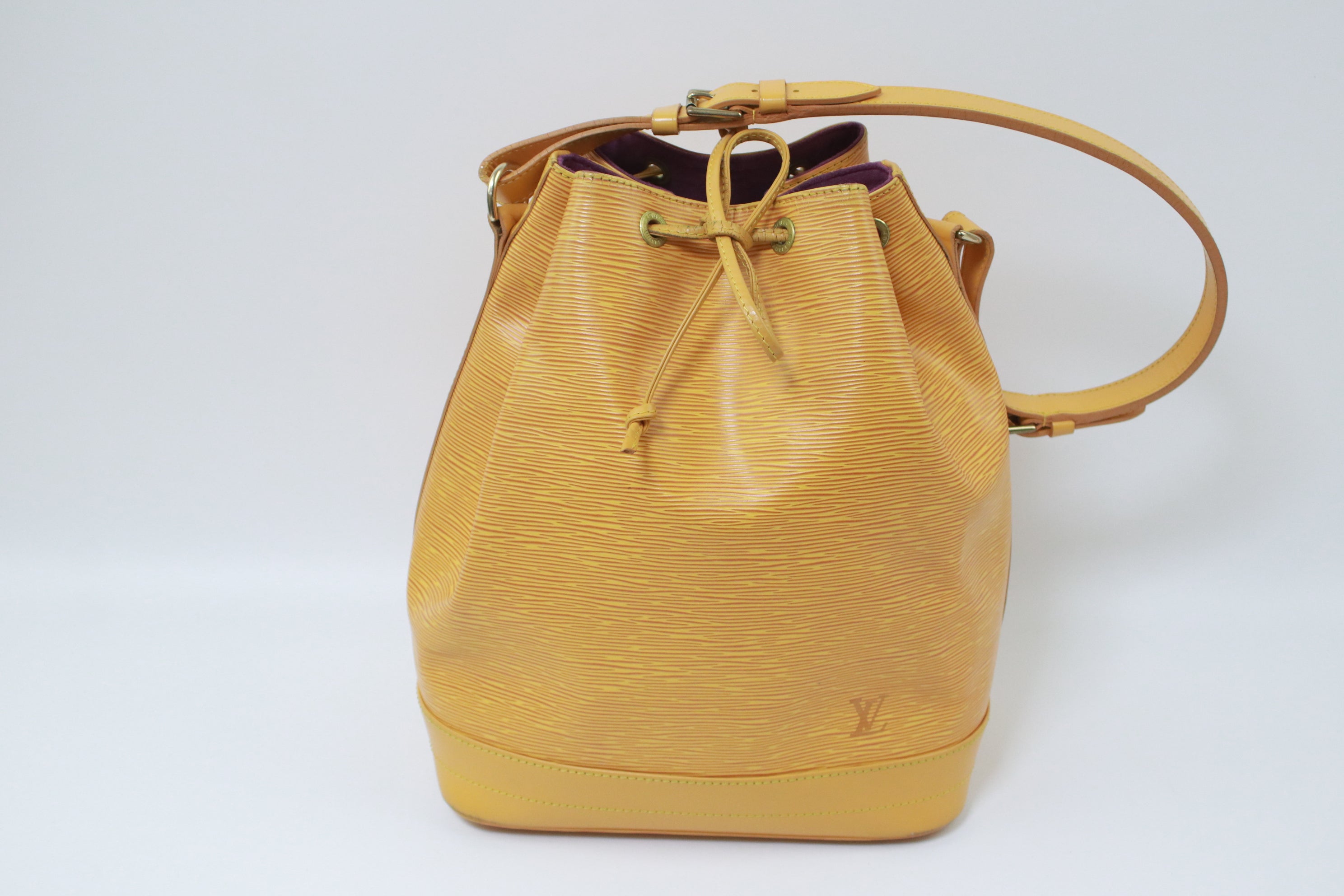 Louis Vuitton Noe GM Epi Yellow Shoulder Bag Used (6961)