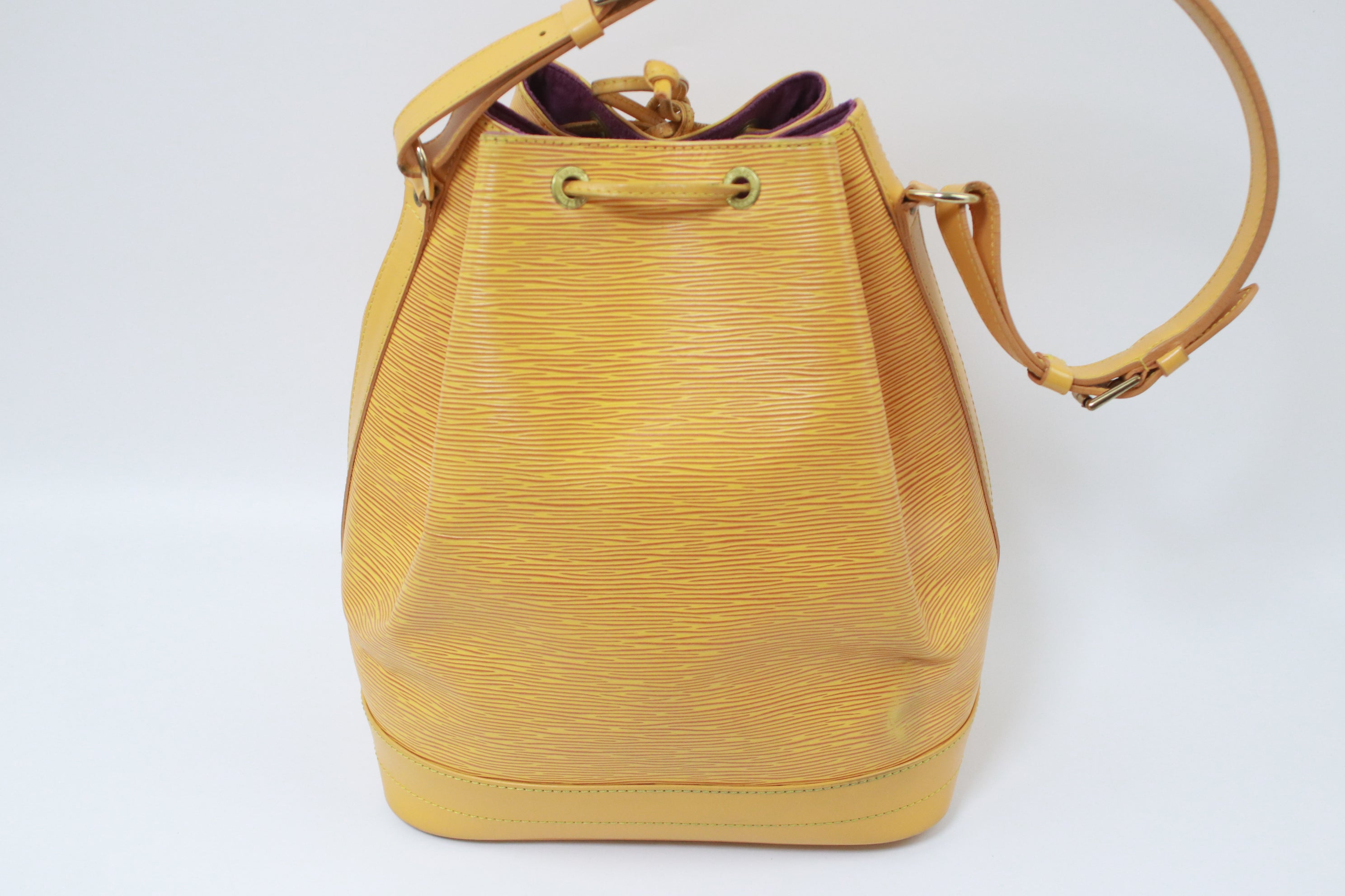 Louis Vuitton Noe GM Epi Yellow Shoulder Bag Used (6961)