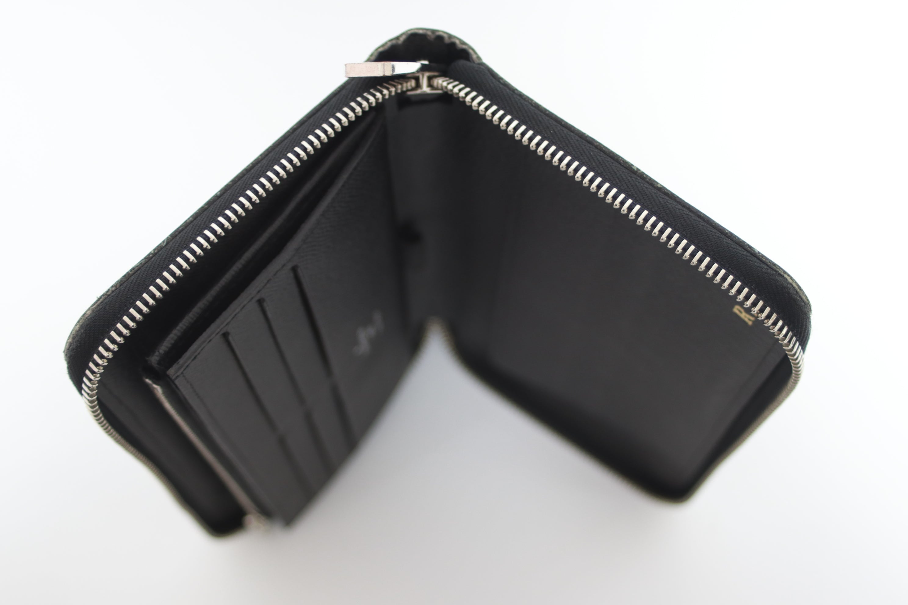 Louis Vuitton Zippy Organizer Epi Black Used